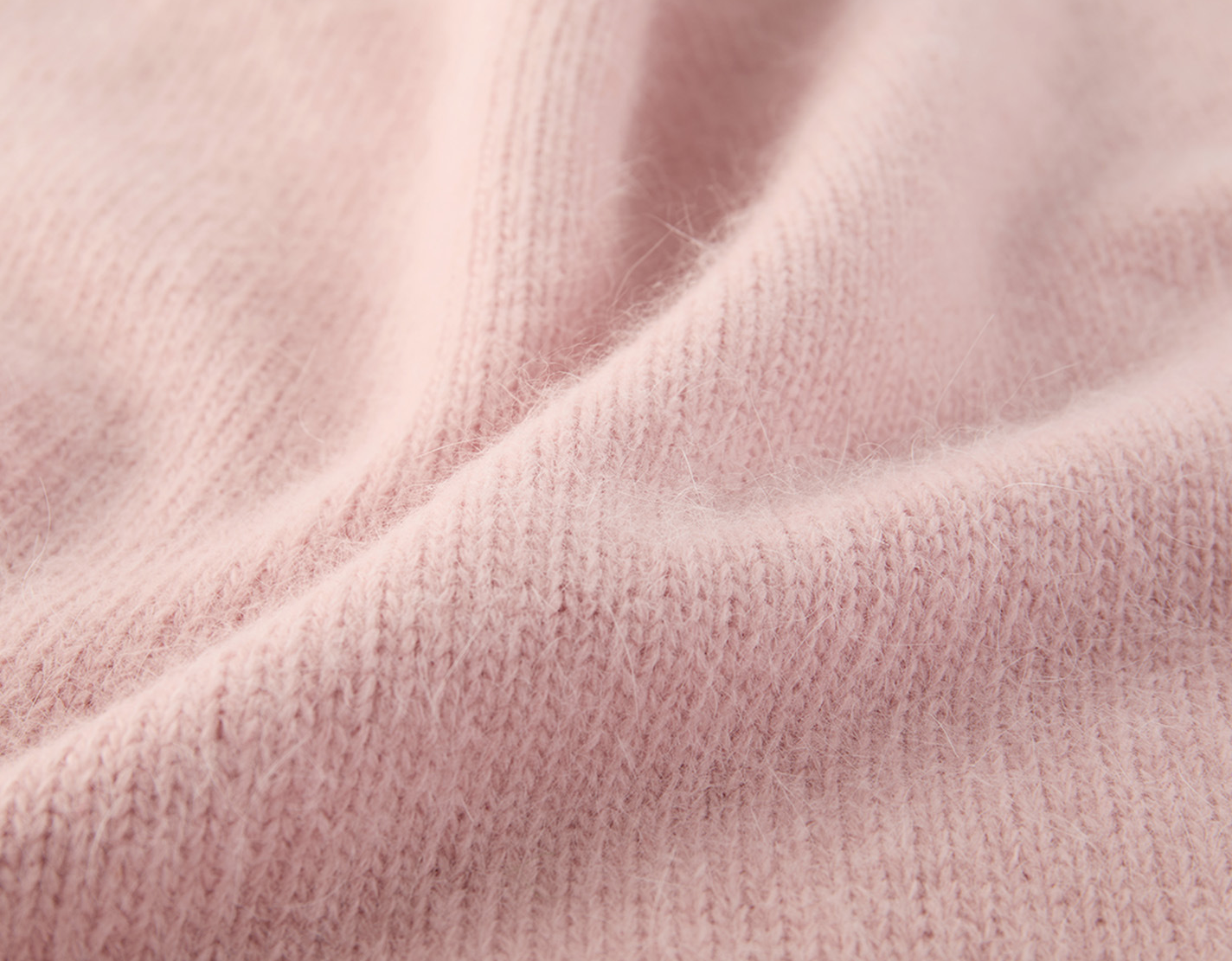 Airy Wool Knit Pullover