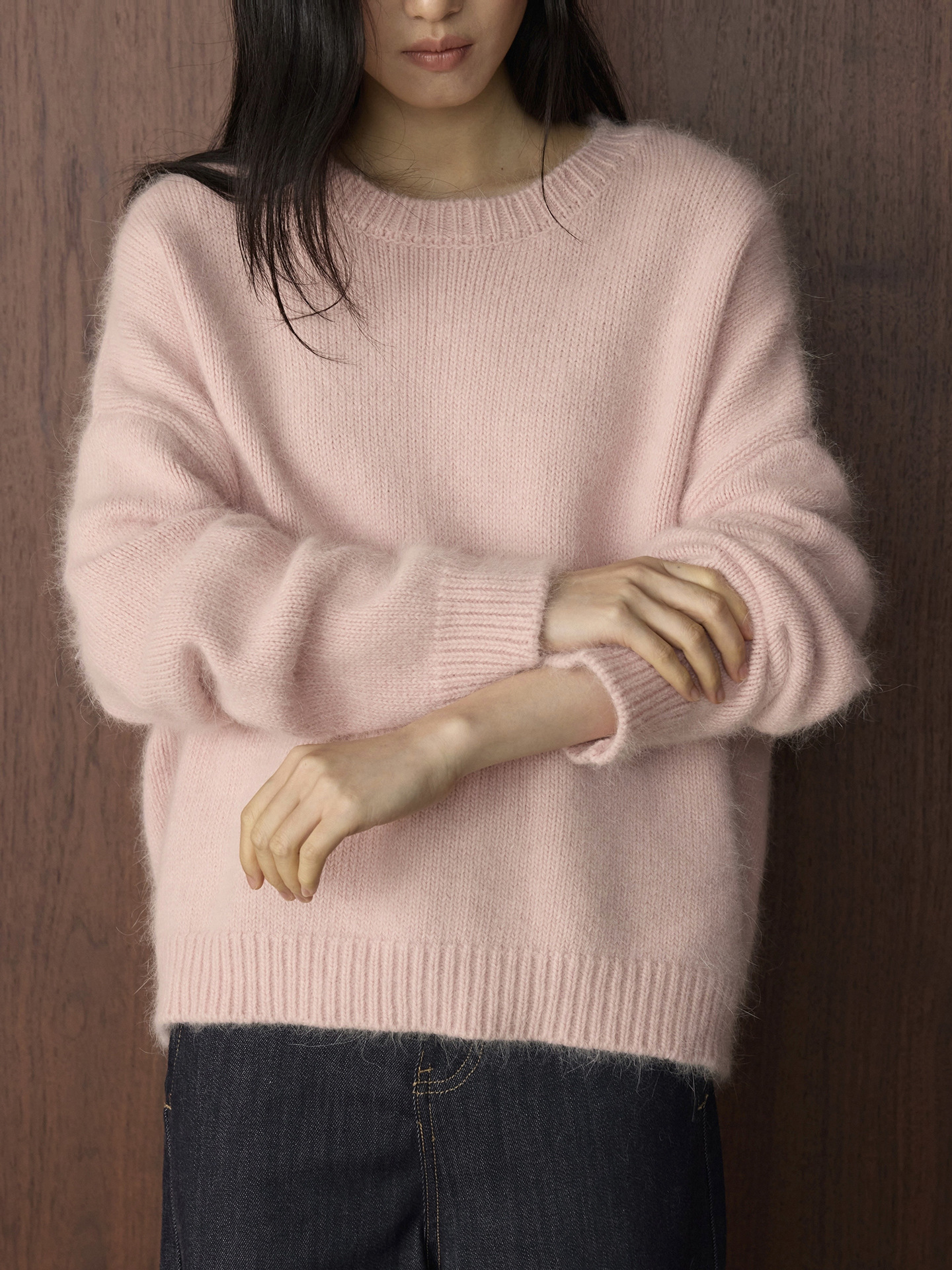 Airy Wool Knit Pullover