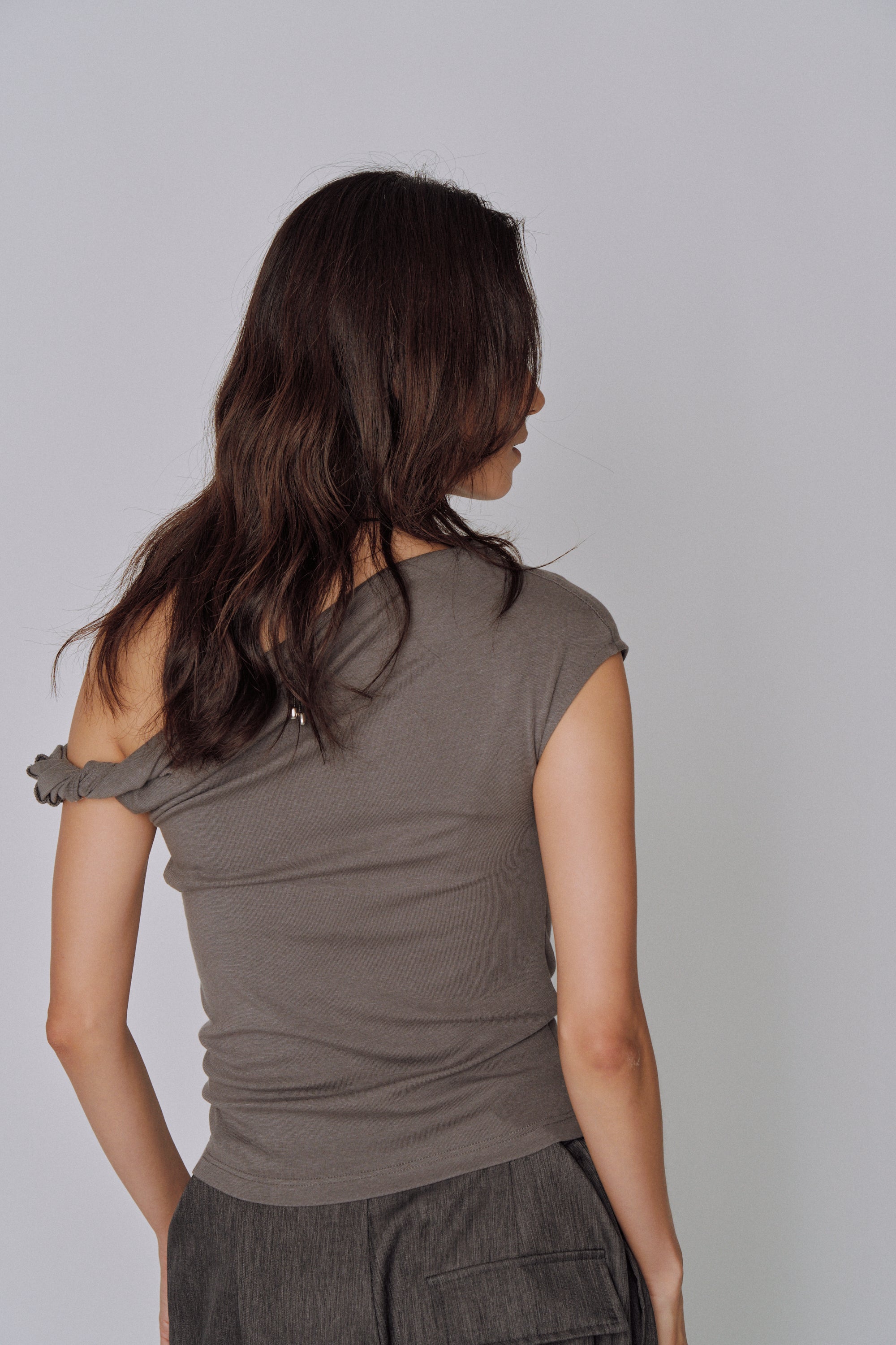 Twist-Back Top