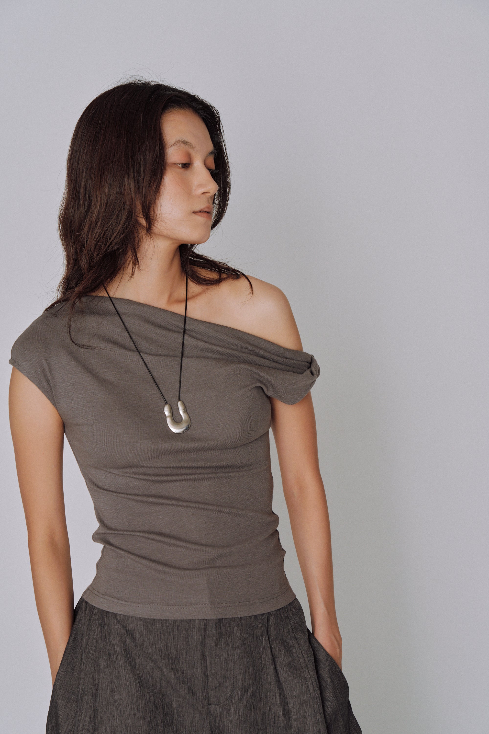 Twist-Back Top
