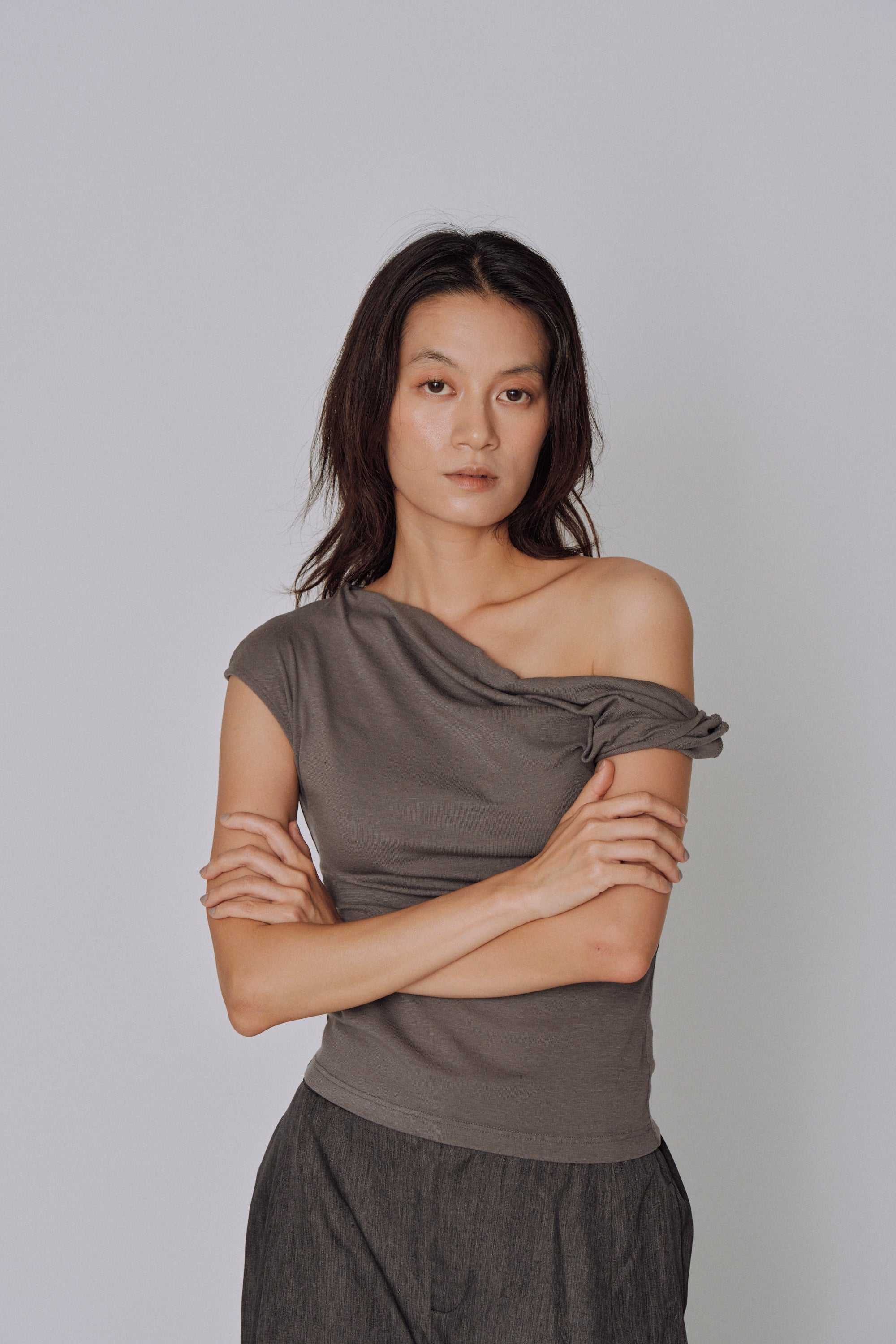 Twist-Back Top