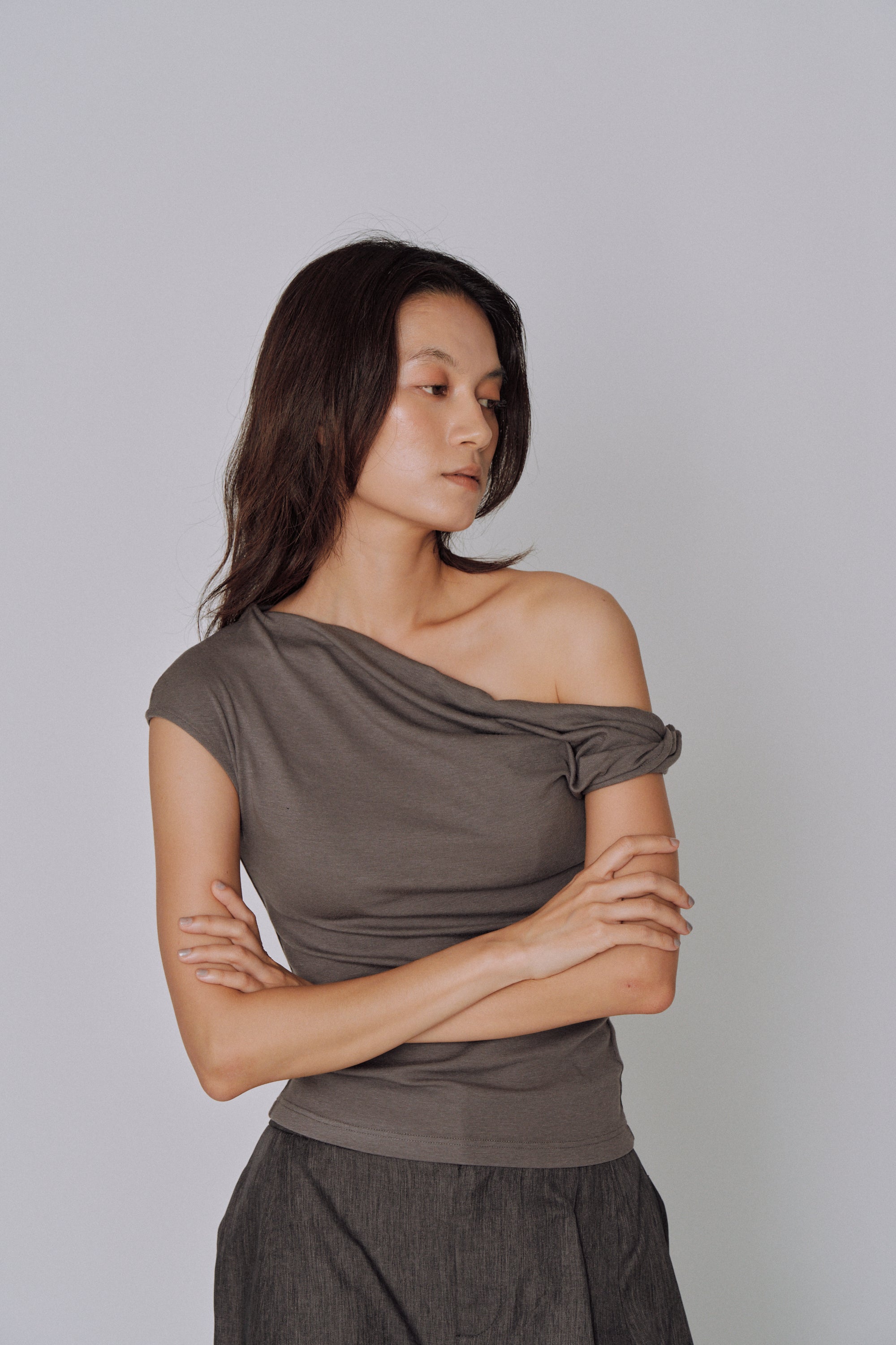 Twist-Back Top