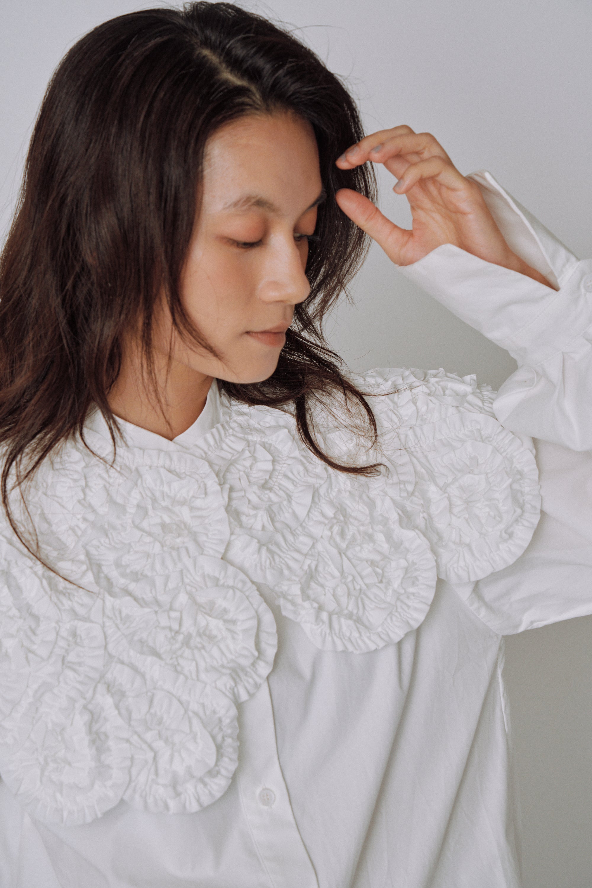 NEW|Sculpted Petal Collar Shirt
