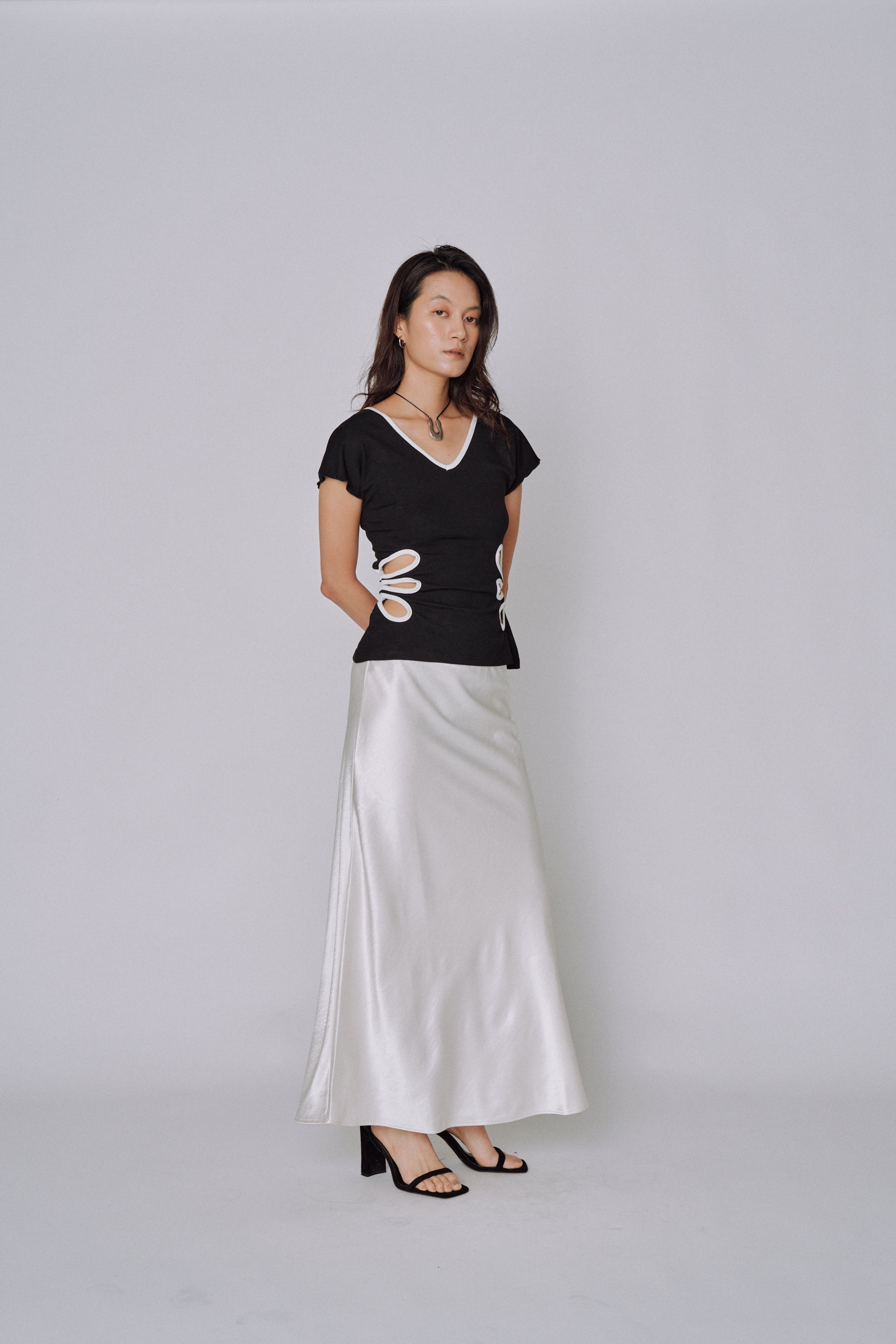 NEW|Glossy Flow Satin Skirt