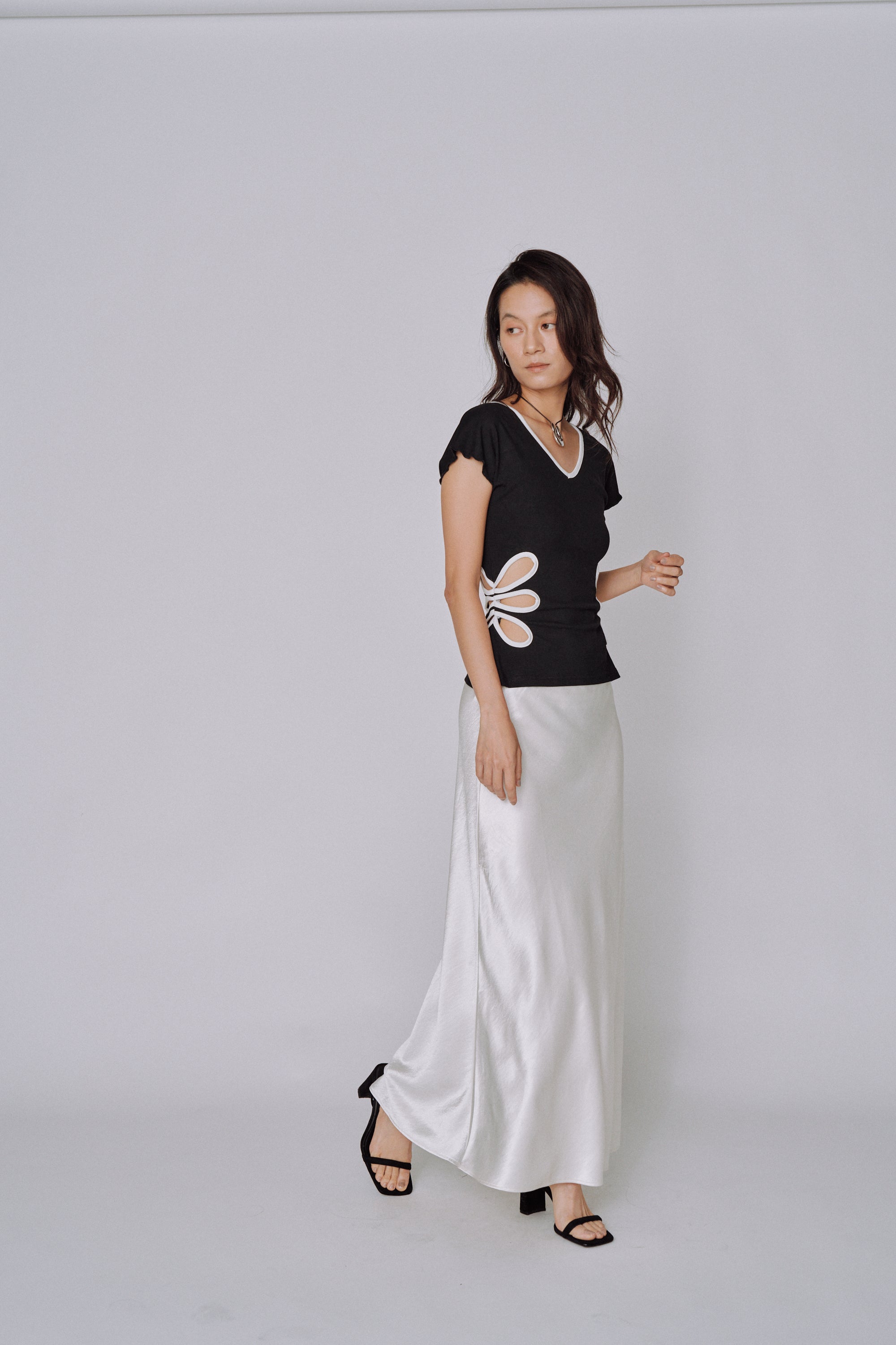 NEW|Glossy Flow Satin Skirt