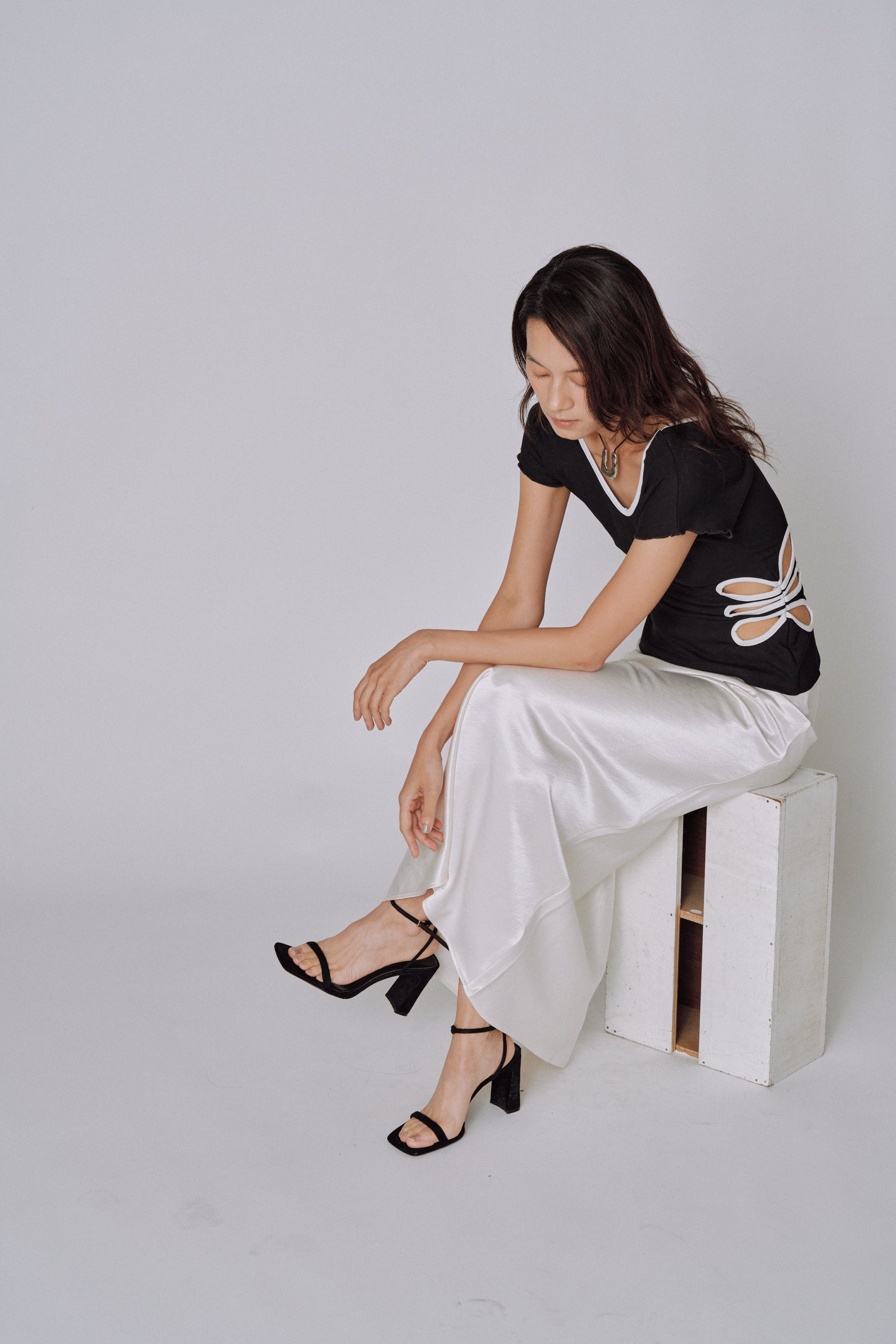 NEW|Glossy Flow Satin Skirt