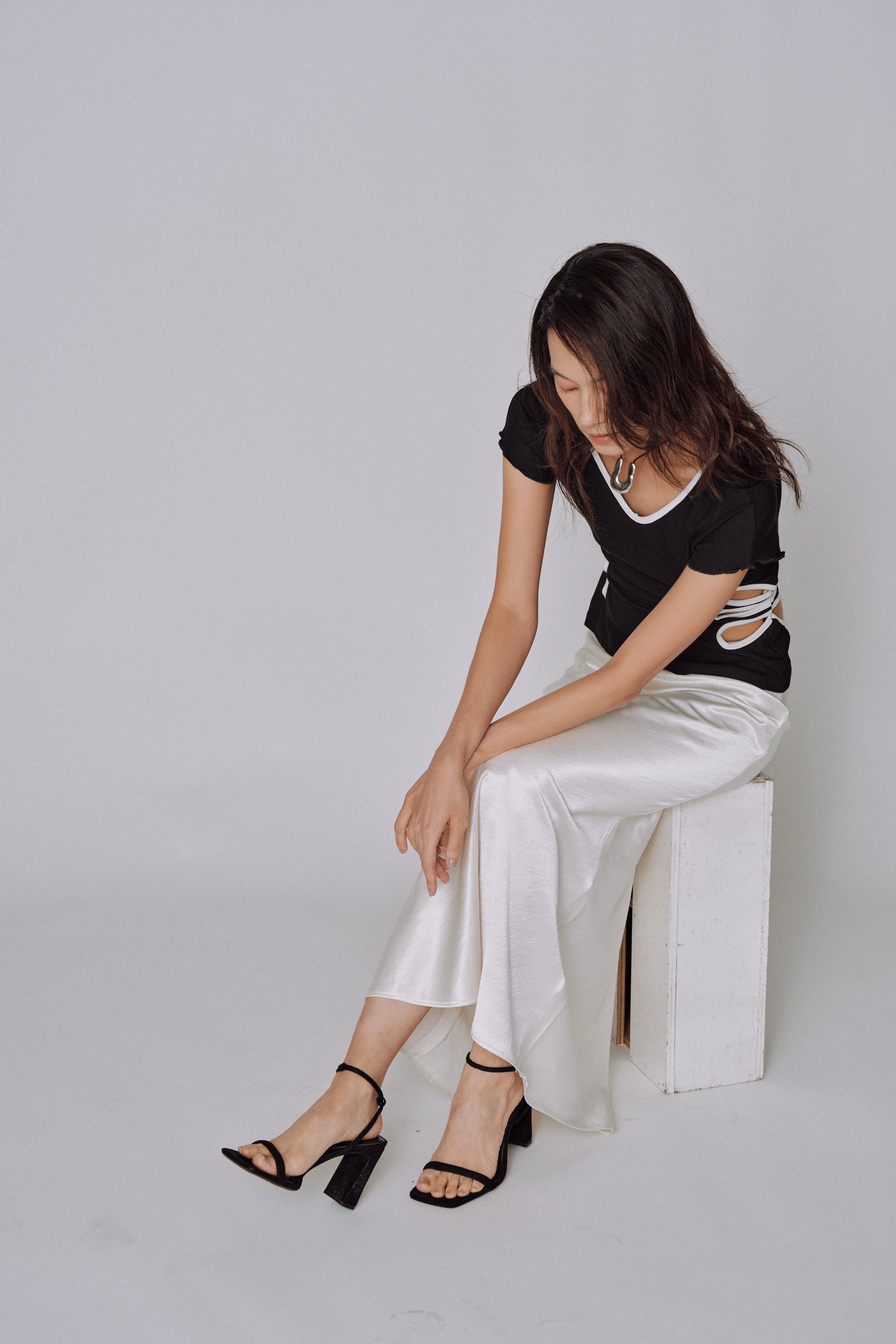 NEW|Glossy Flow Satin Skirt