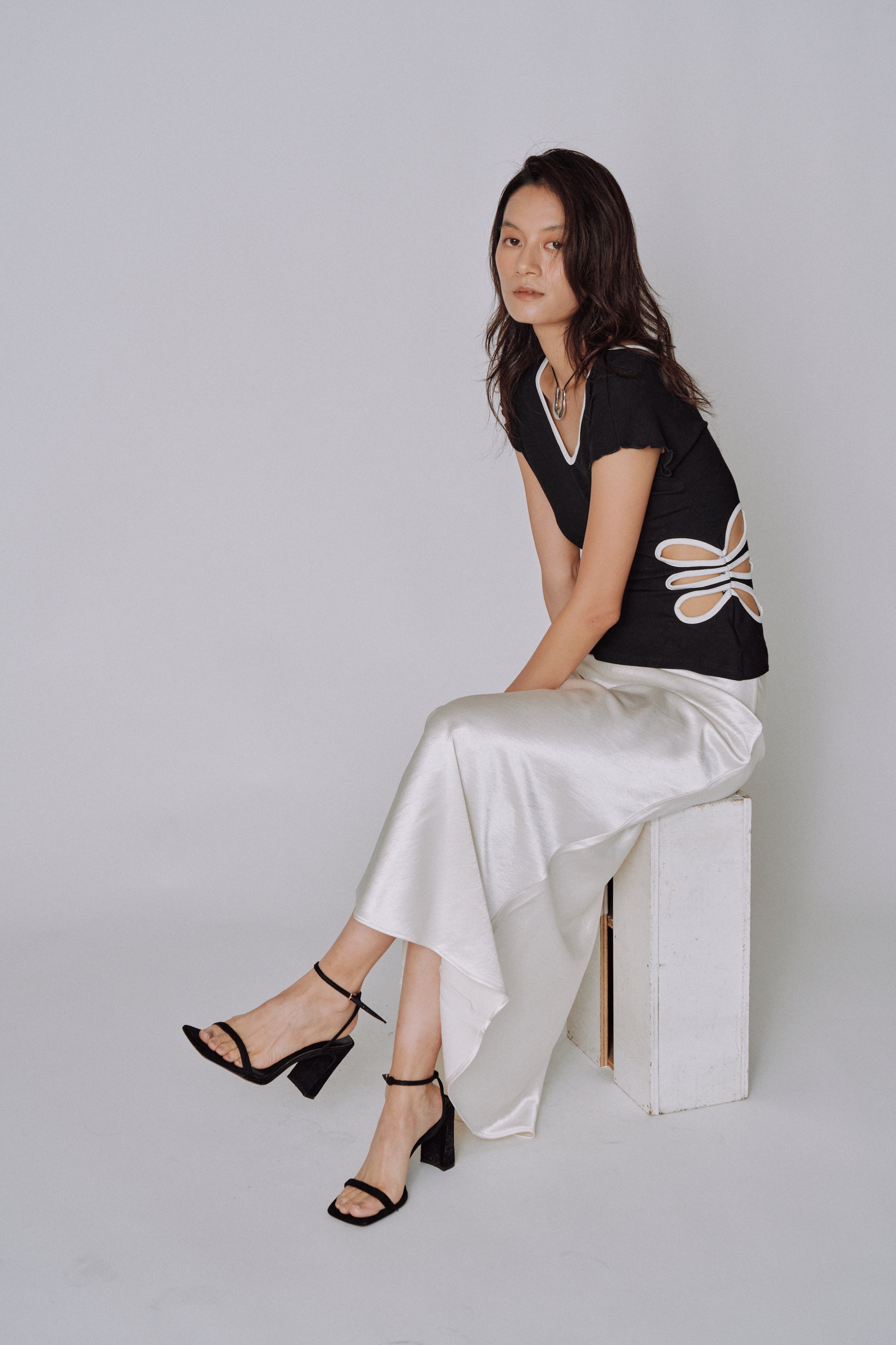 NEW|Glossy Flow Satin Skirt