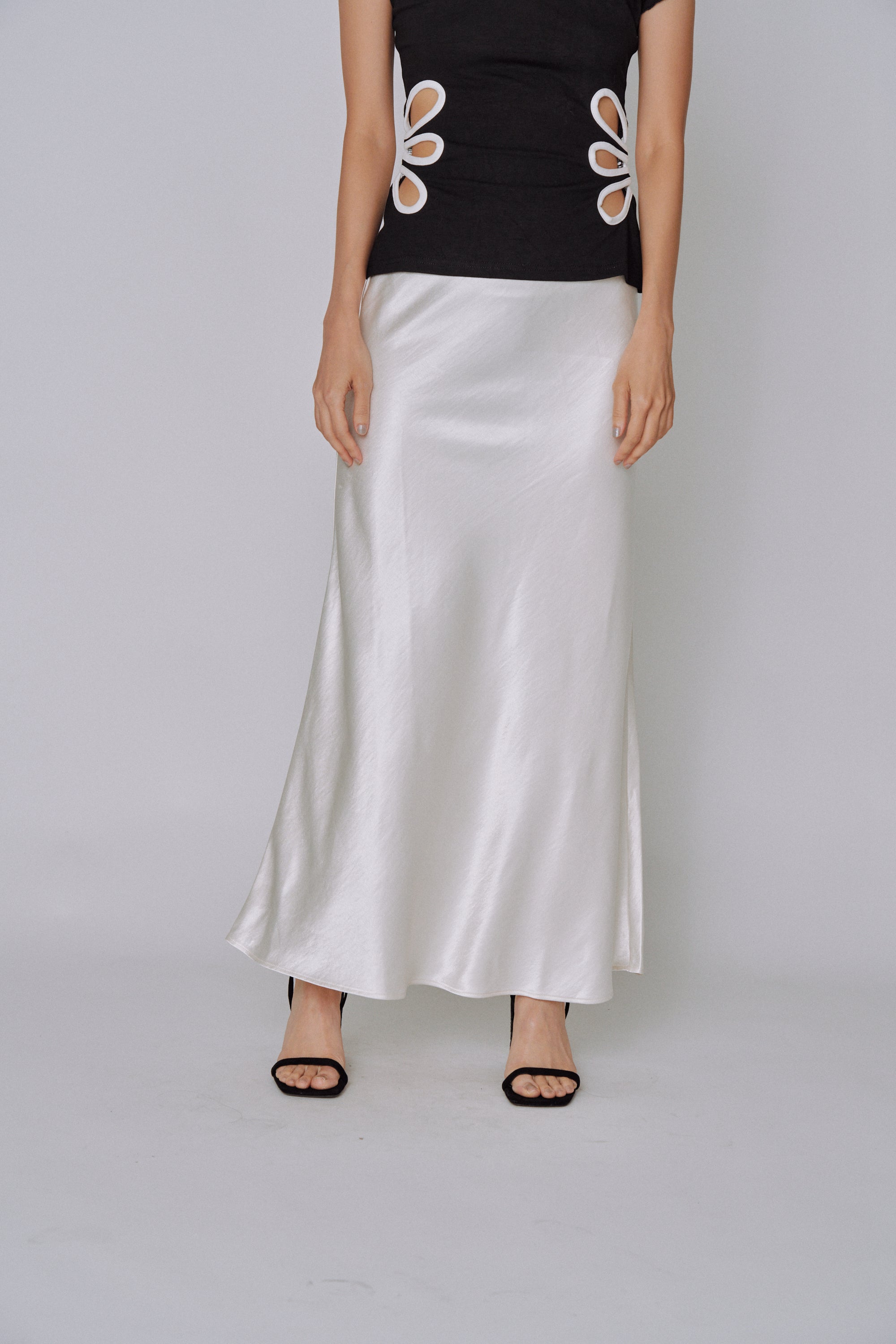 NEW|Glossy Flow Satin Skirt