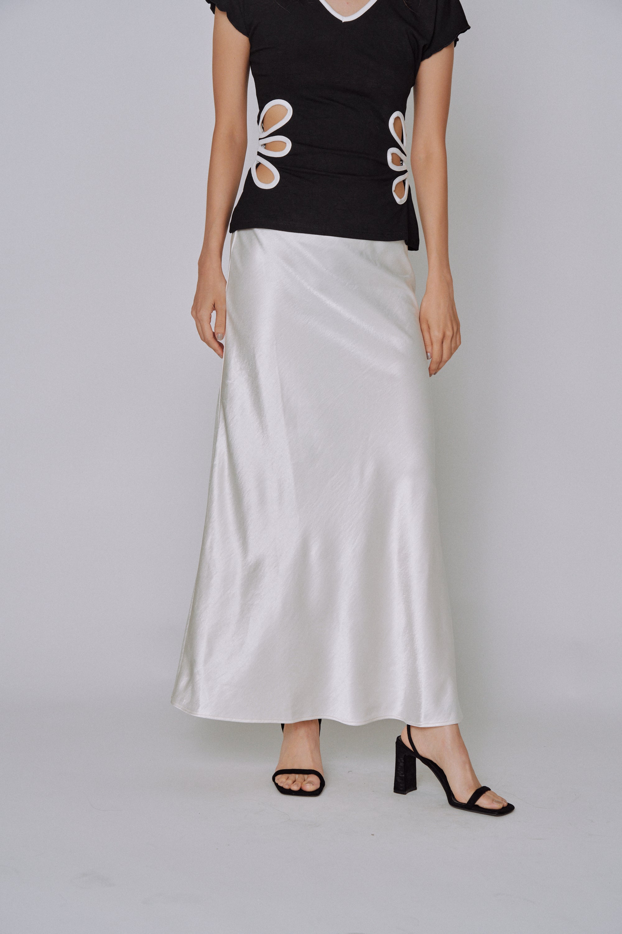 NEW|Glossy Flow Satin Skirt