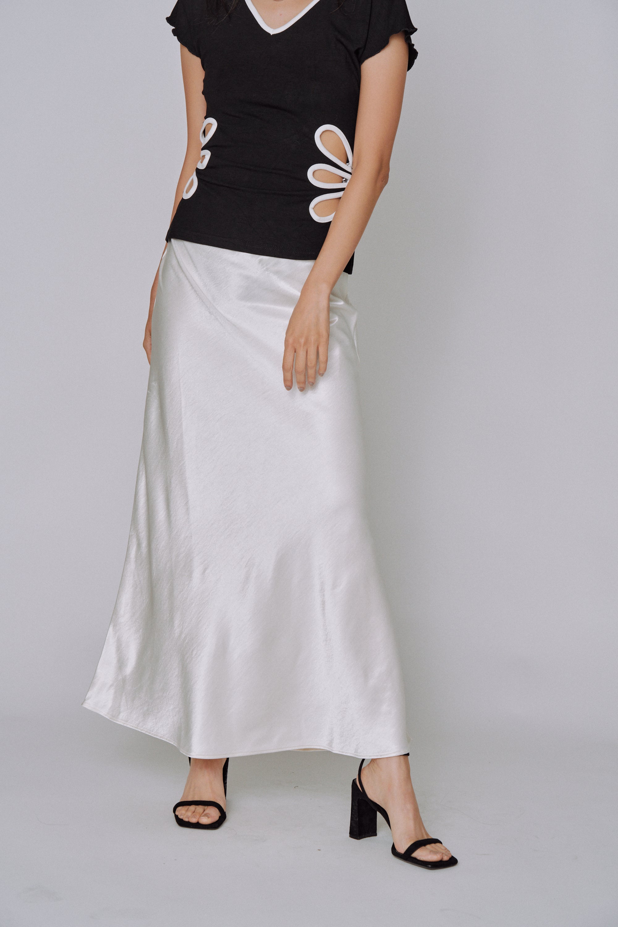 NEW|Glossy Flow Satin Skirt