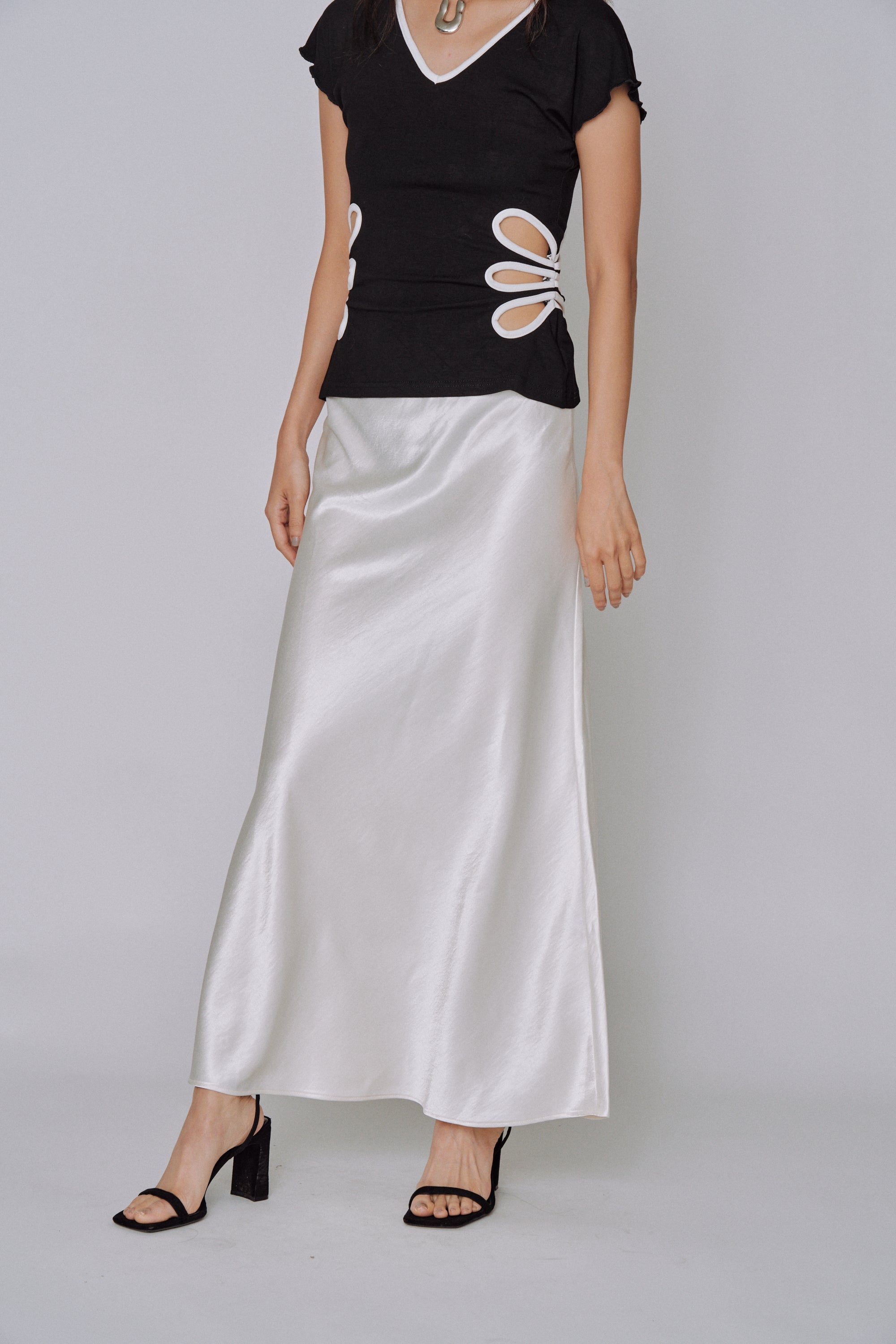 NEW|Glossy Flow Satin Skirt