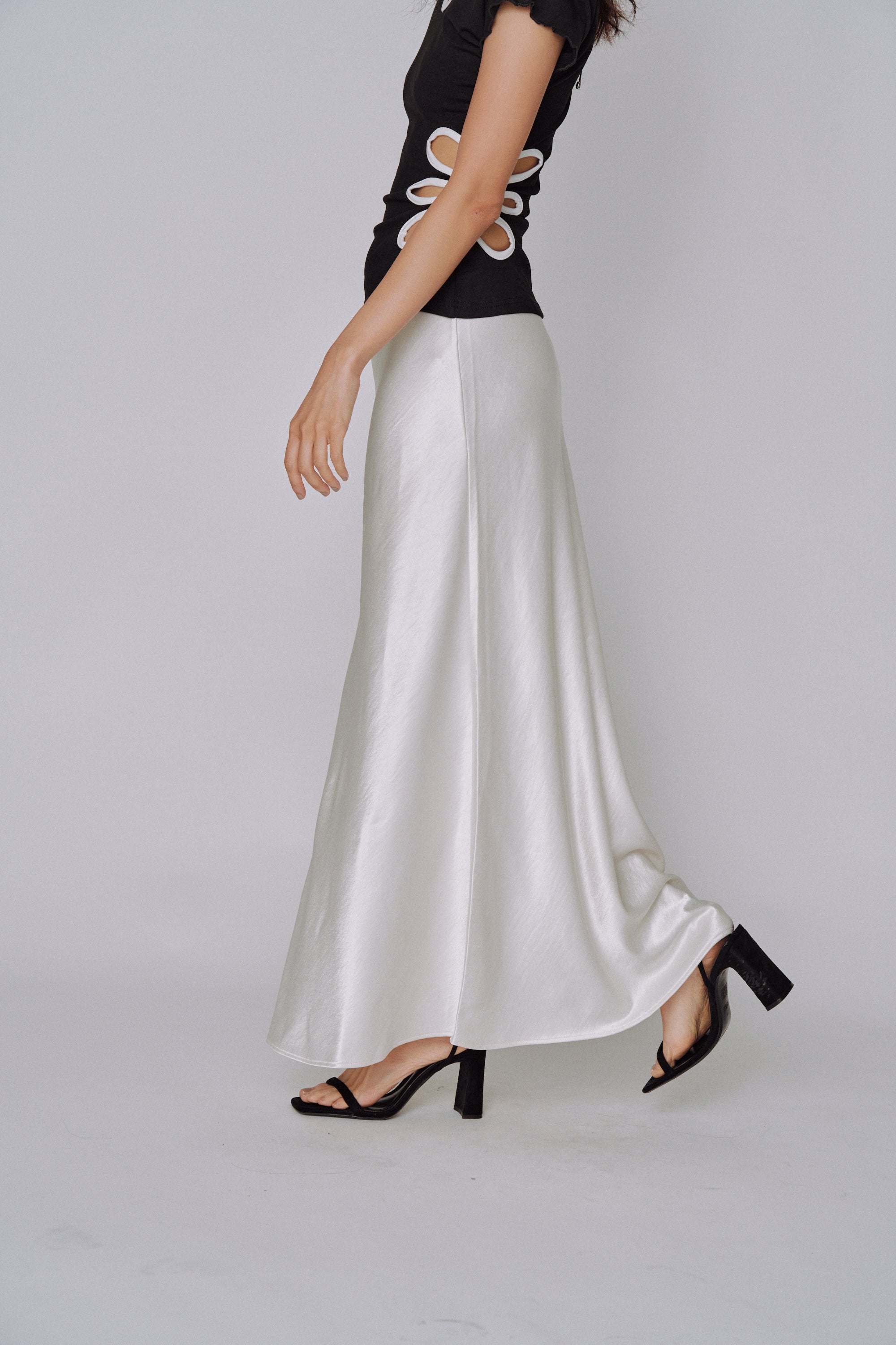 NEW|Glossy Flow Satin Skirt