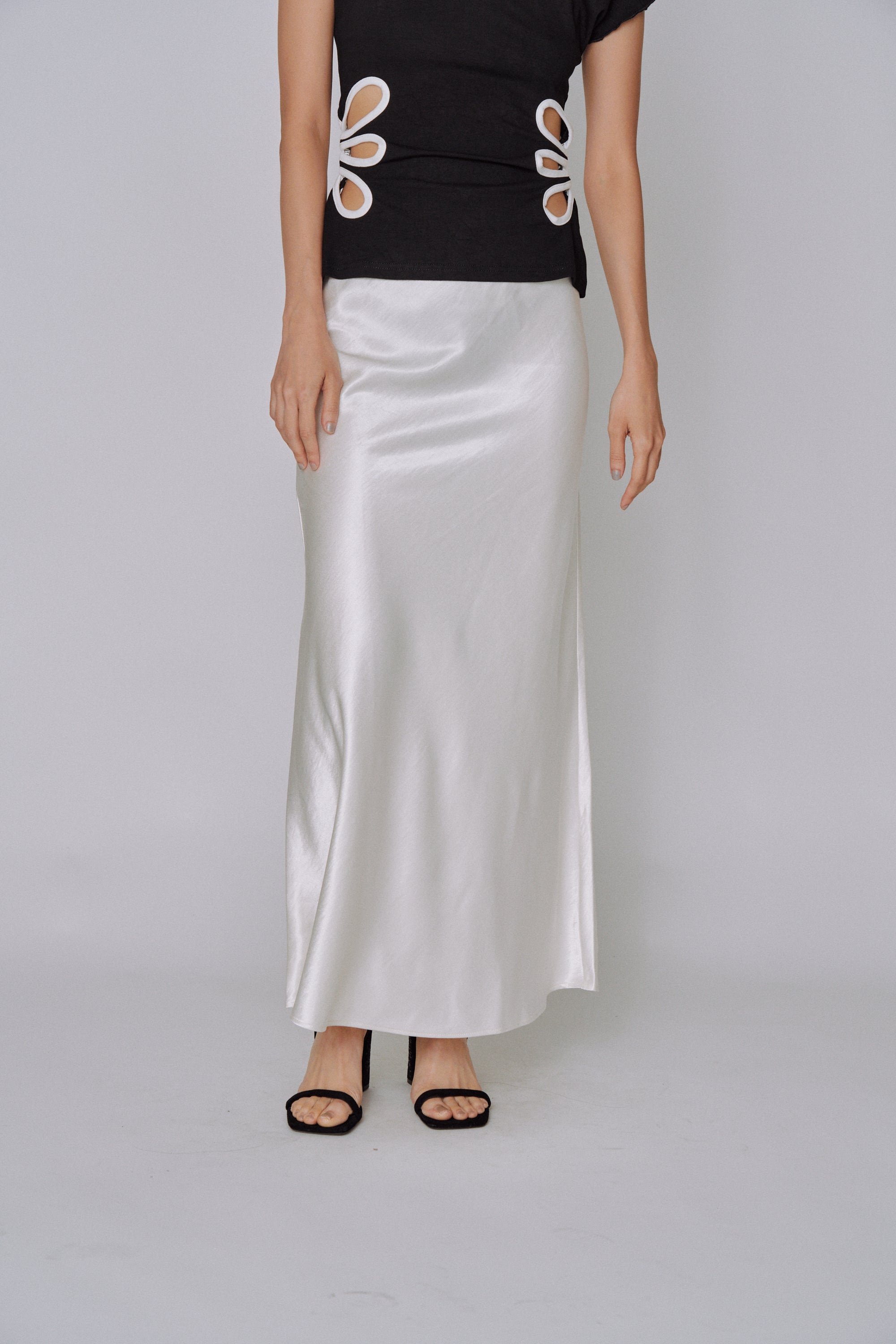 NEW|Glossy Flow Satin Skirt