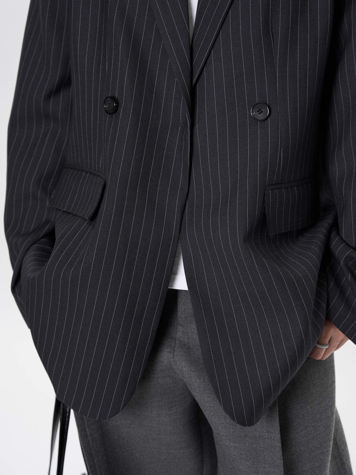 Cutting stripe jacket
