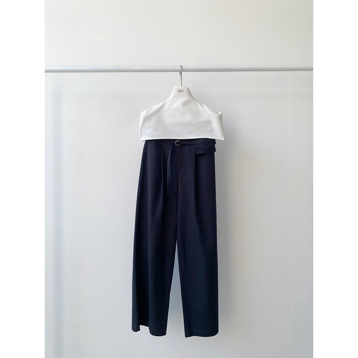 Sculpted Straight Pants