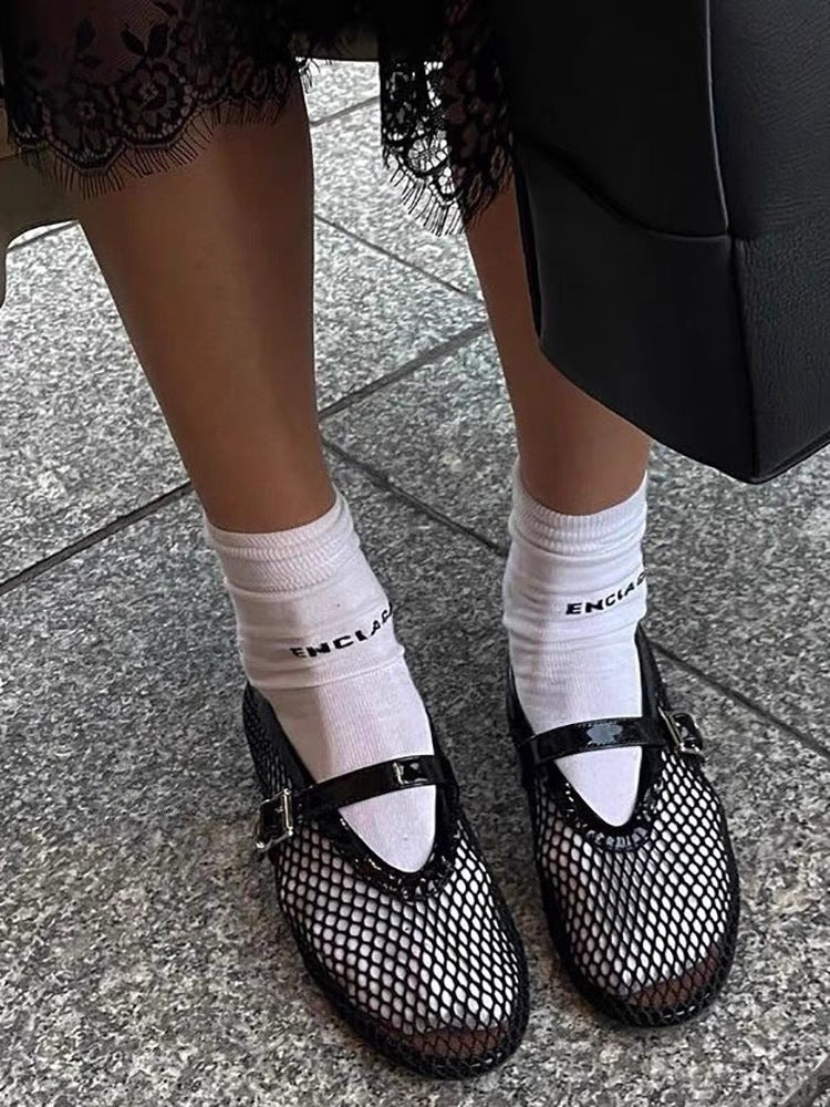 Lattice Buckle Flats