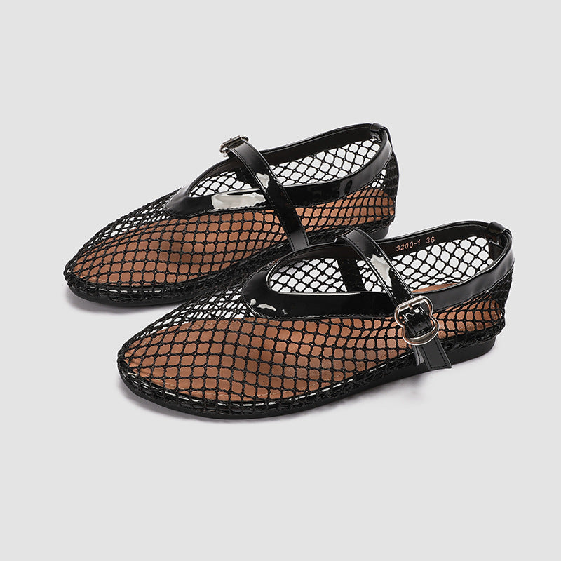 Lattice Buckle Flats