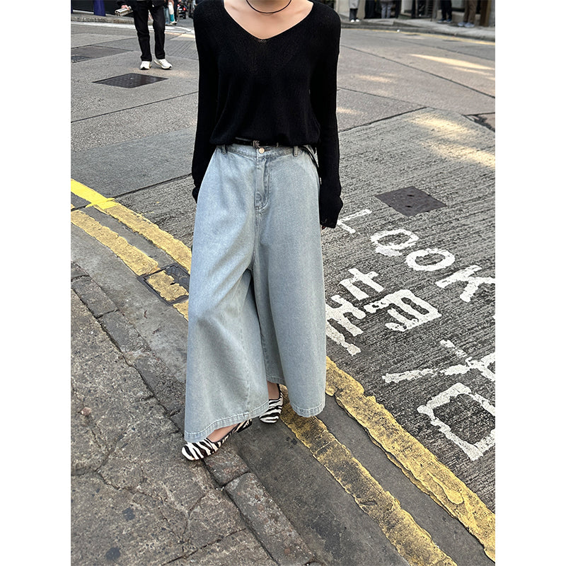 Ultra Wide Flare Jeans
