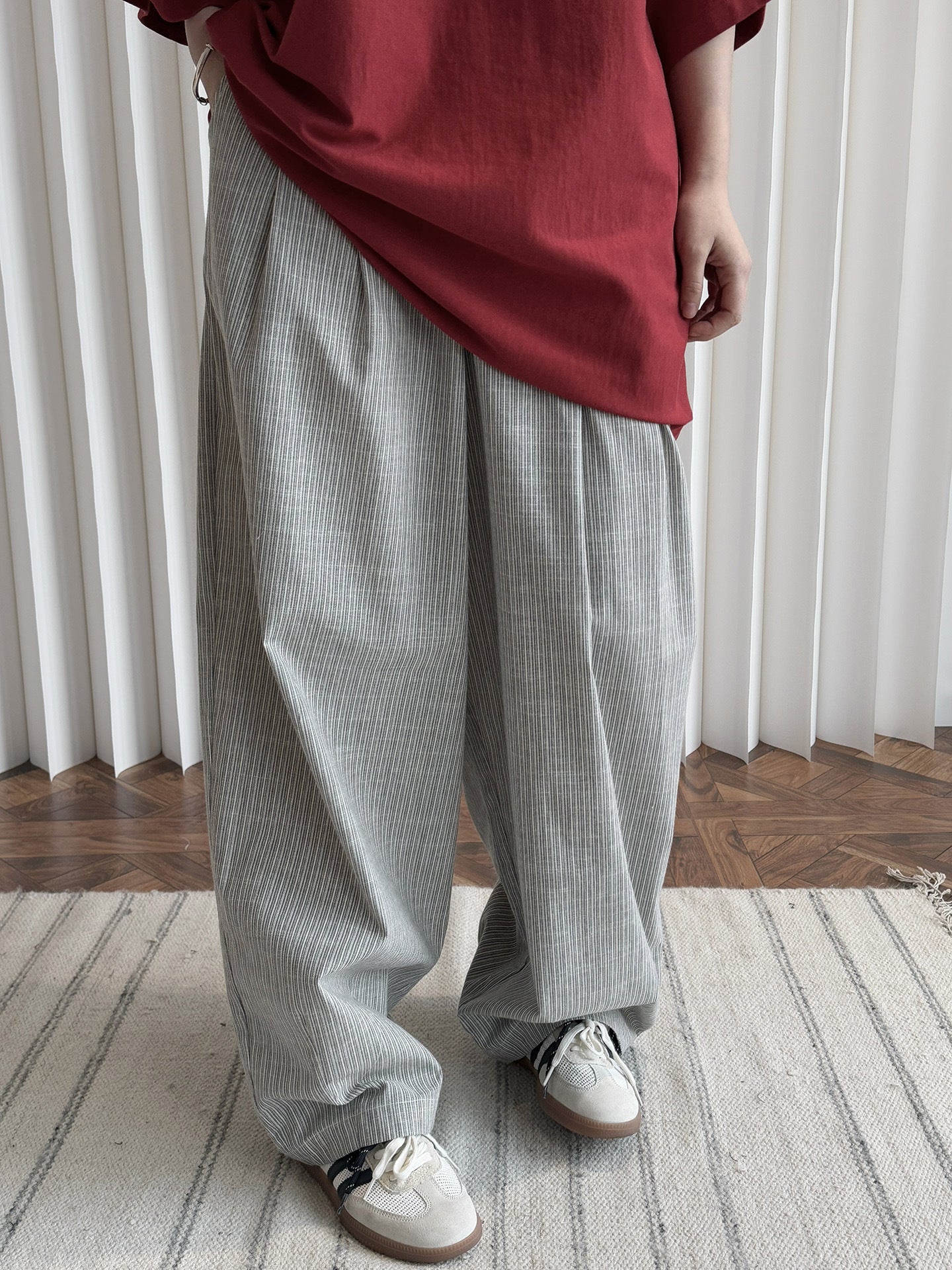 Airy Stripe Wide Pants