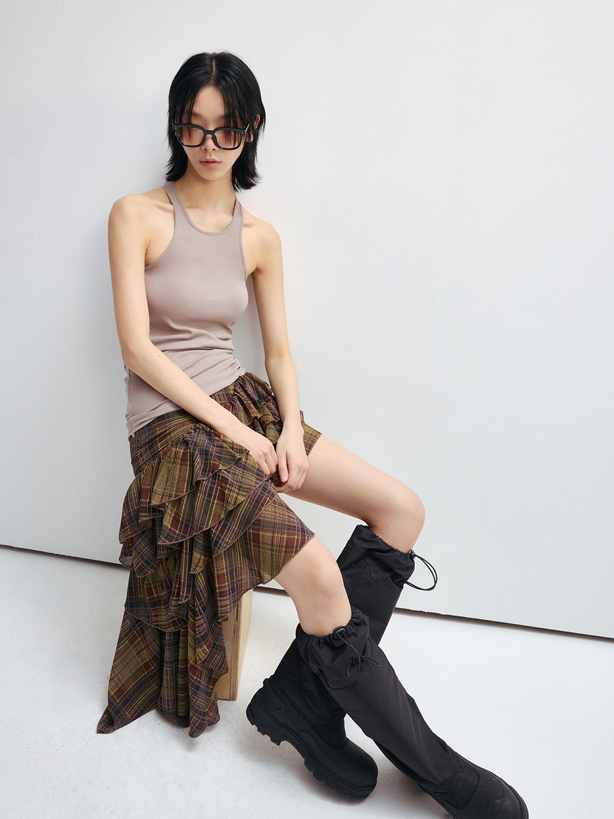 層疊荷葉邊格紋裙