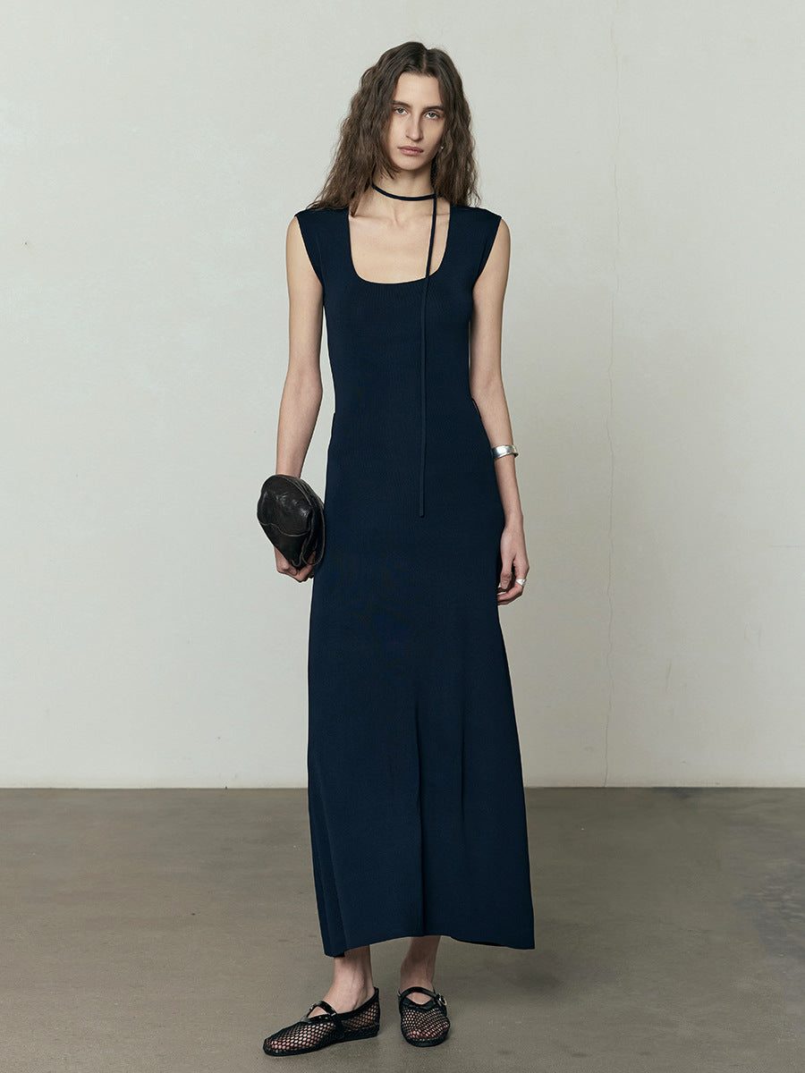 Contour Silhouette Dress