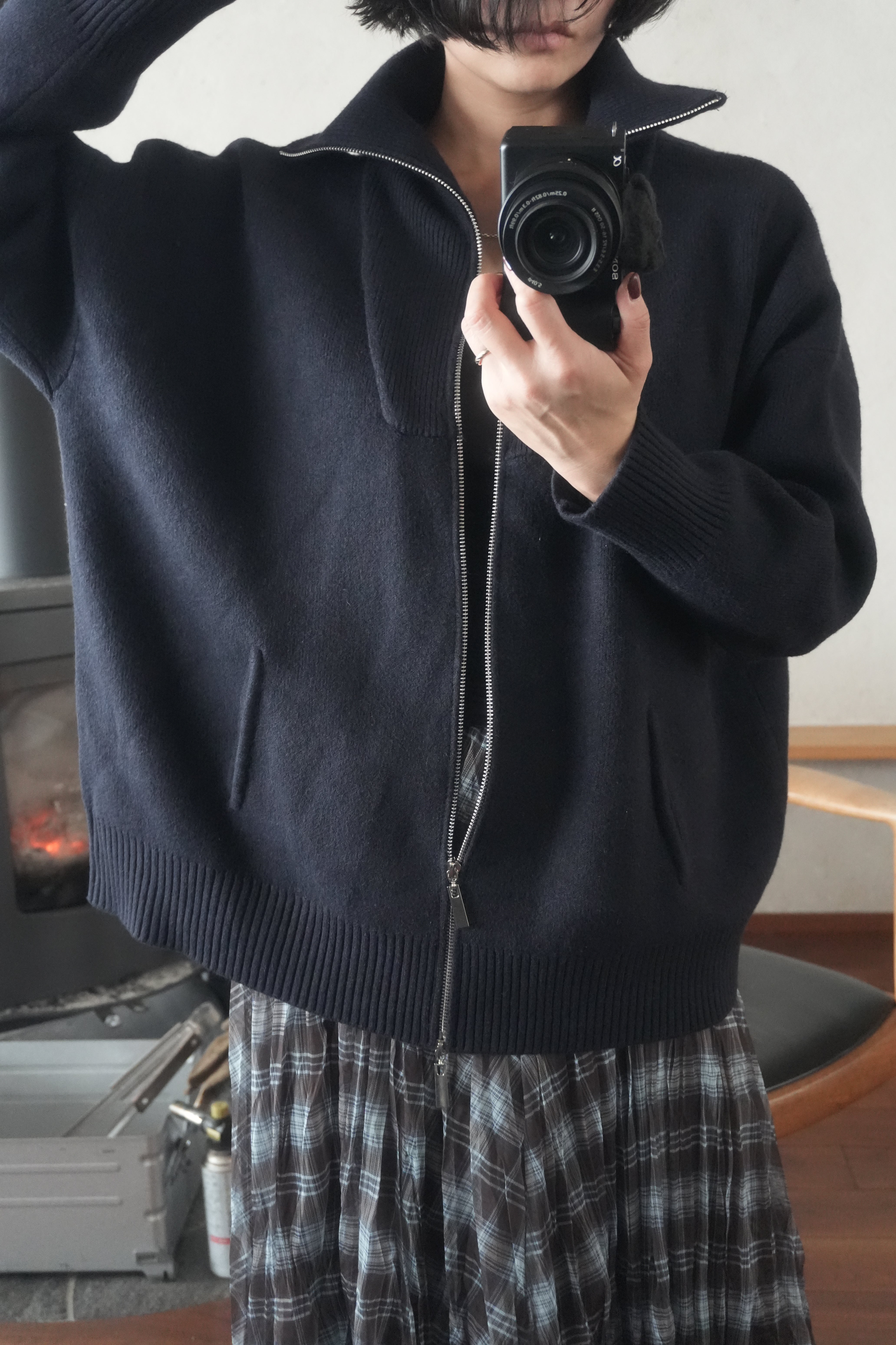 Structured Zip-up knit jacket