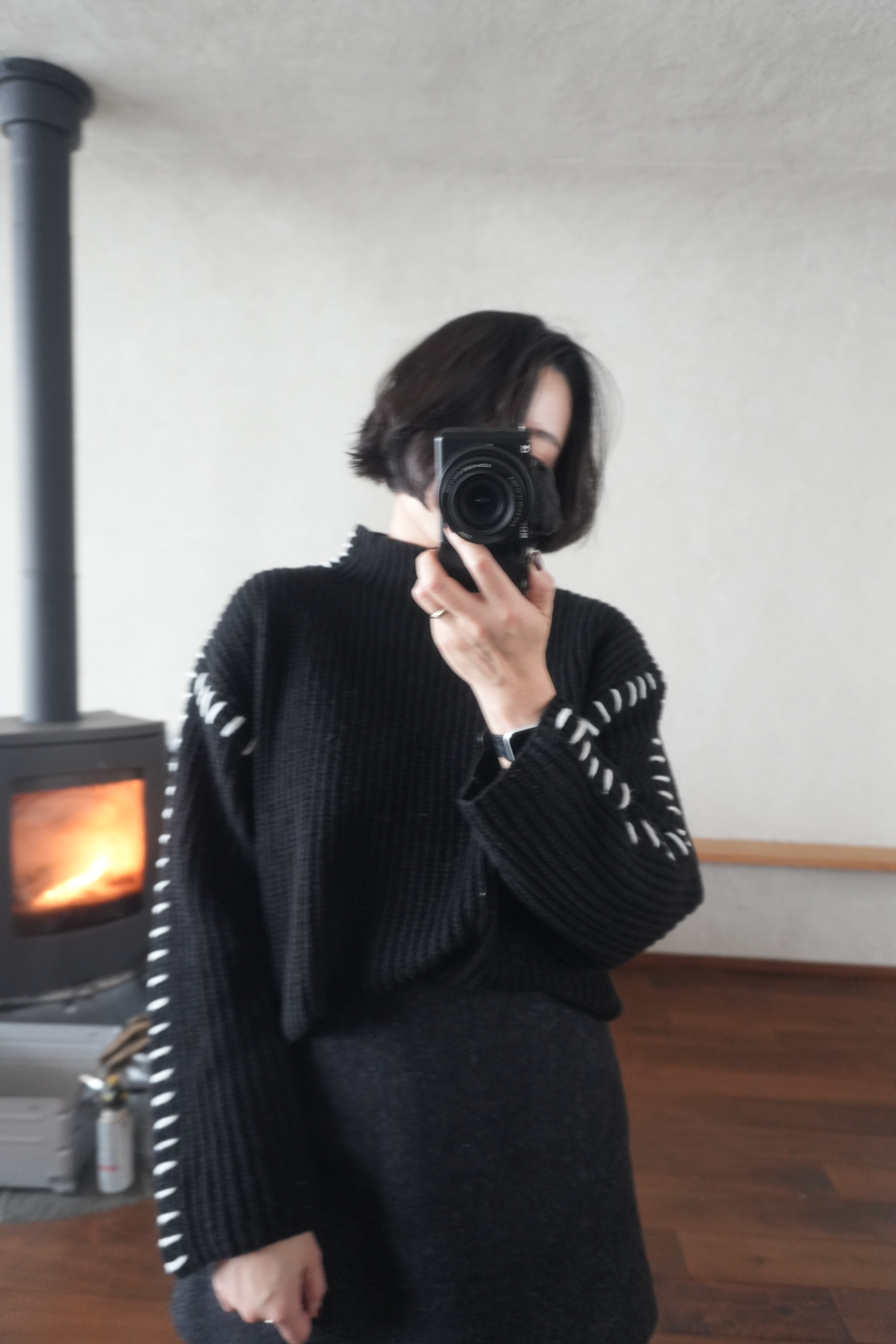 Contrast Stitch Knit Pullover