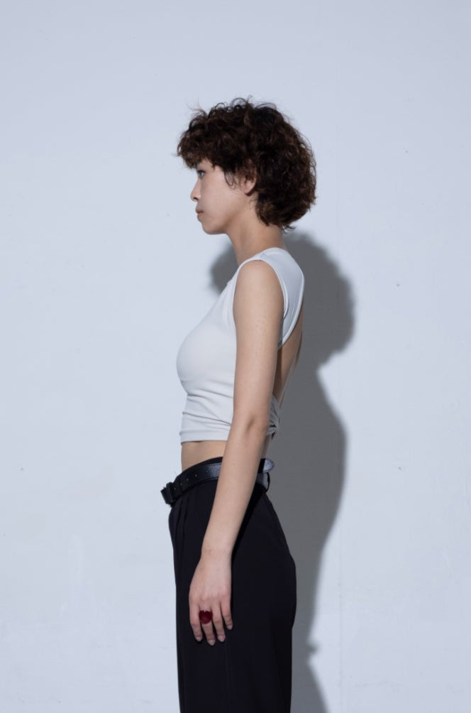 Twist-Back Top