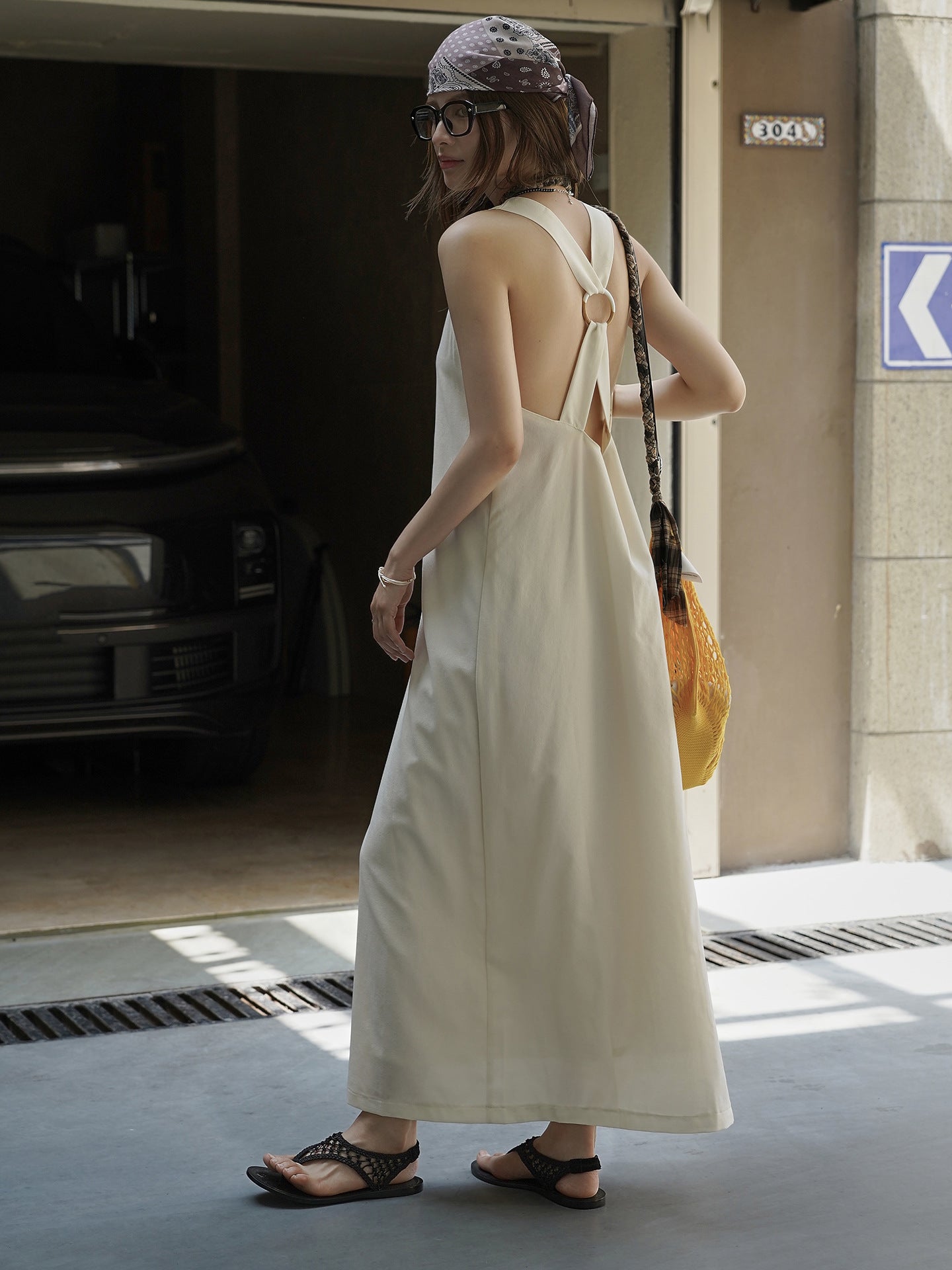 Back Ring Cross Dress