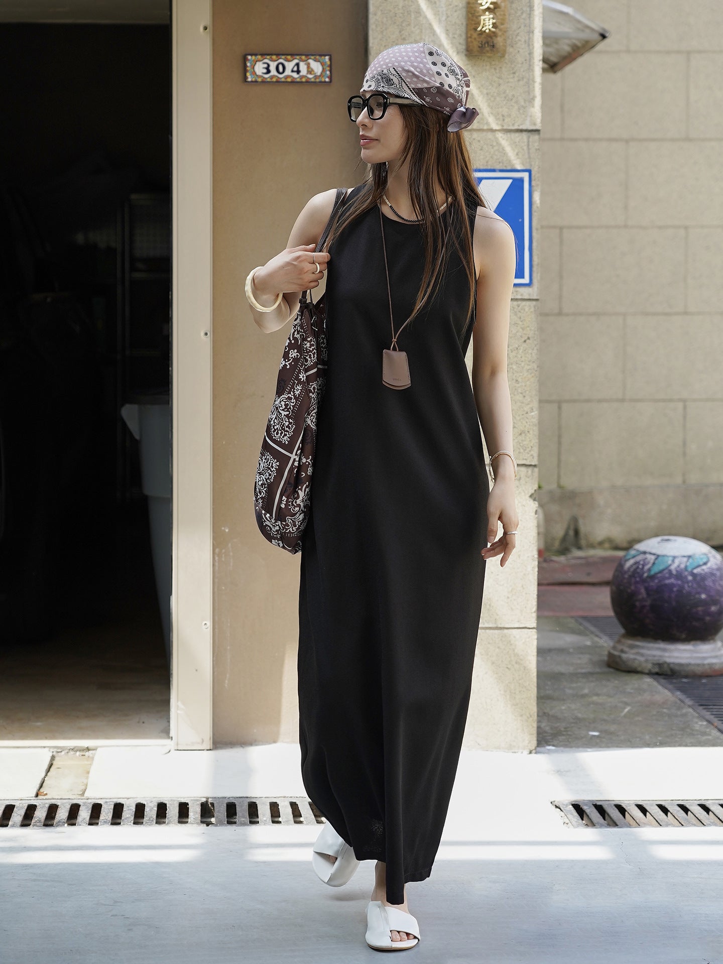 Back Ring Cross Dress