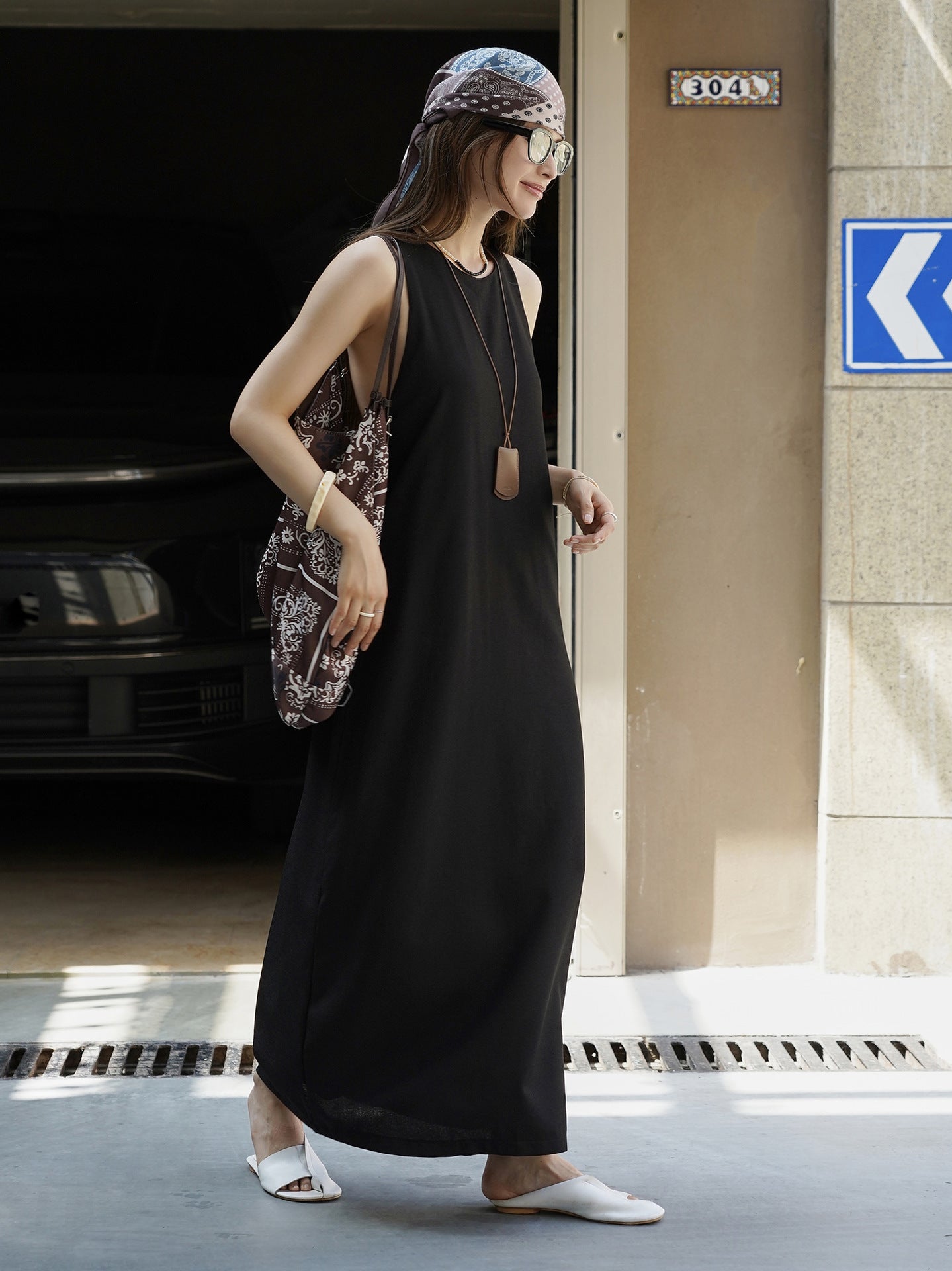Back Ring Cross Dress