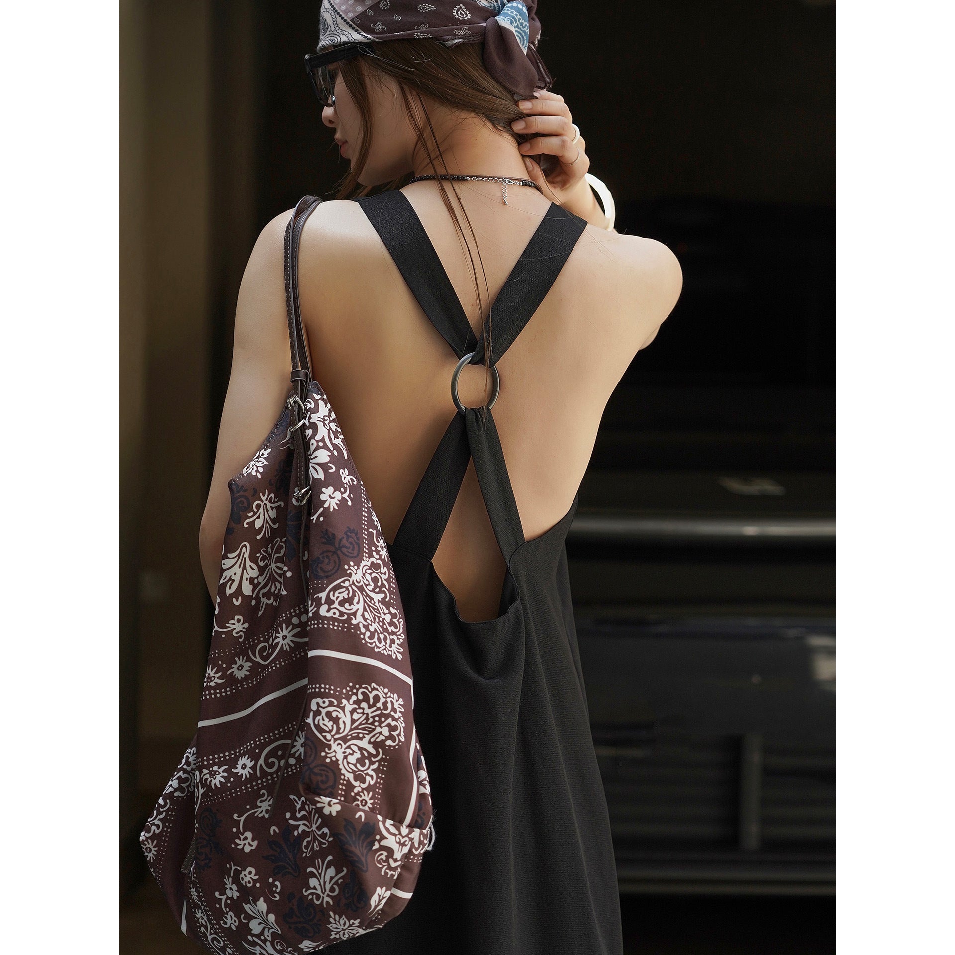 Back Ring Cross Dress
