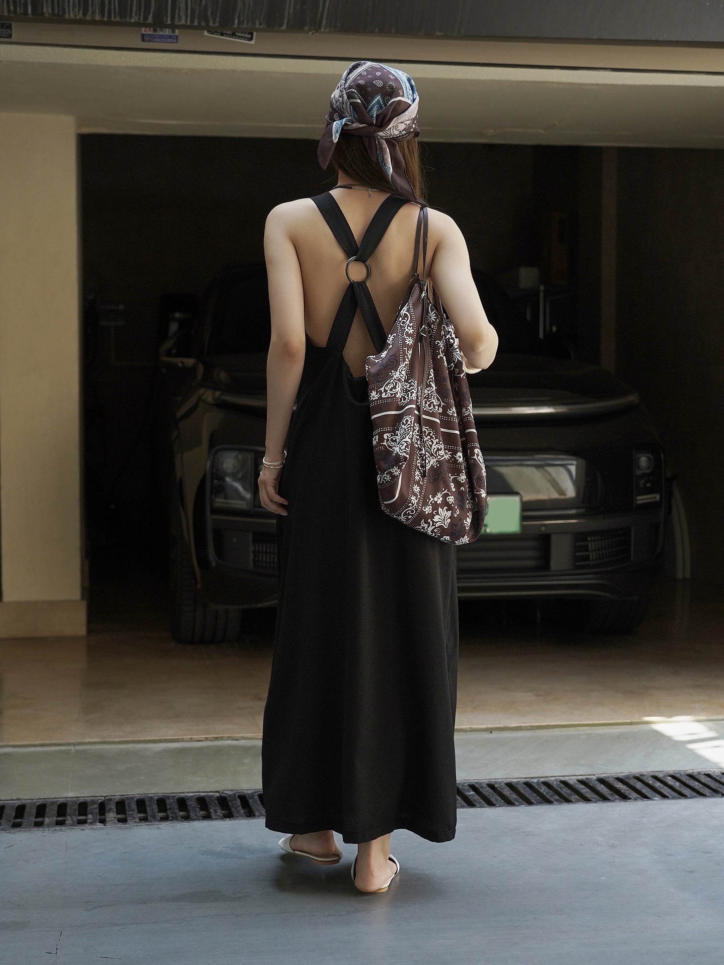 Back Ring Cross Dress