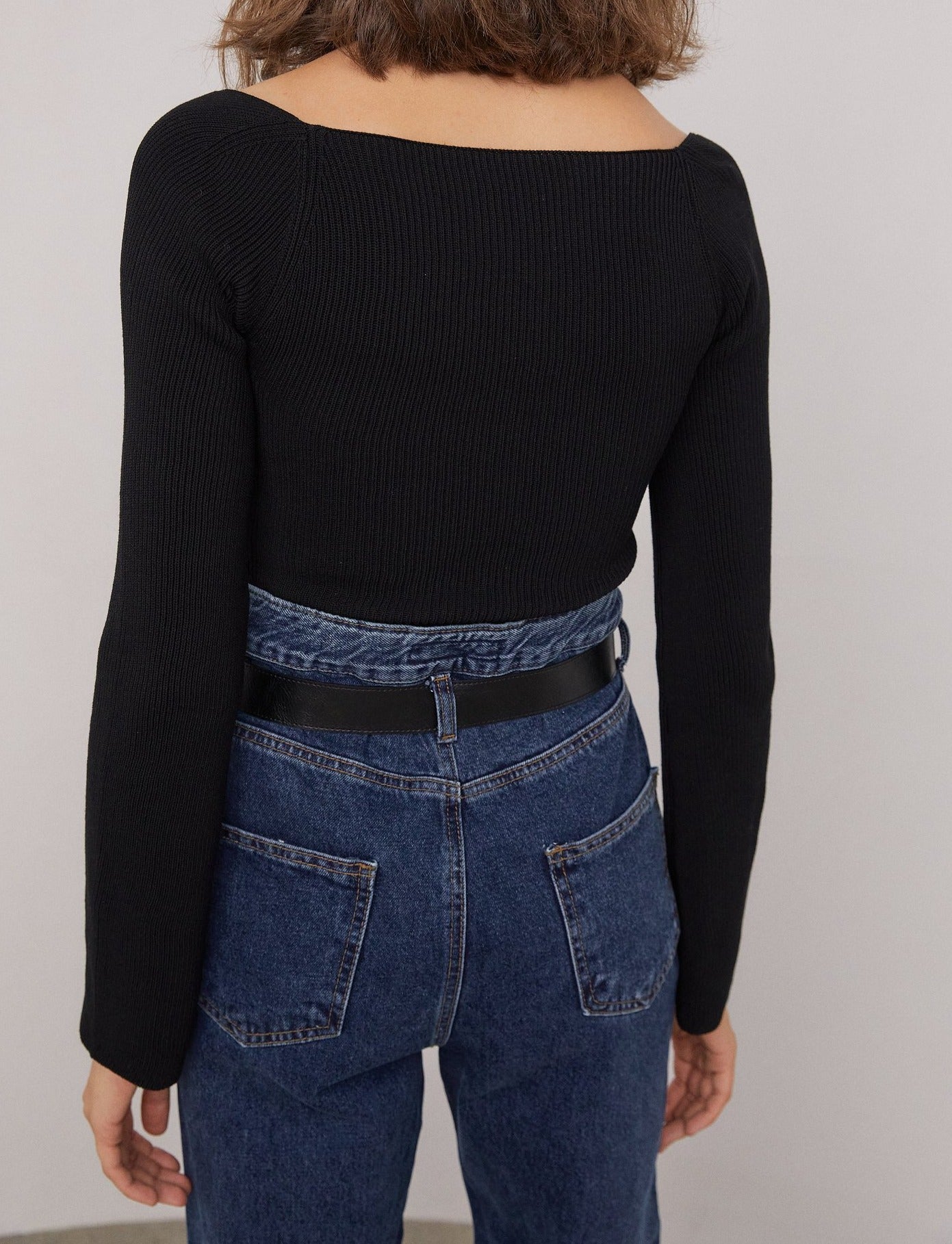 Heart neckline rib knit