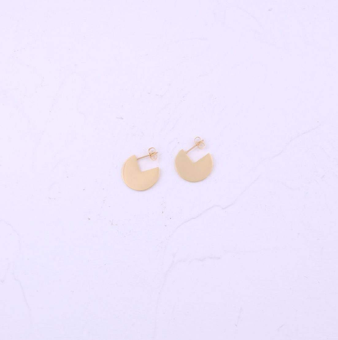 Three-quarter pierce