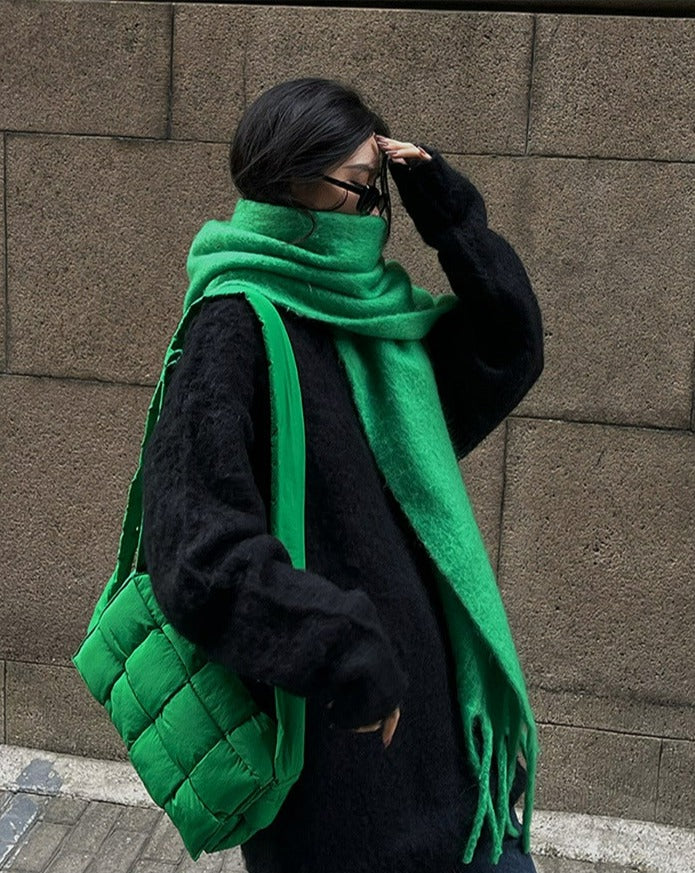 Simple big scarf