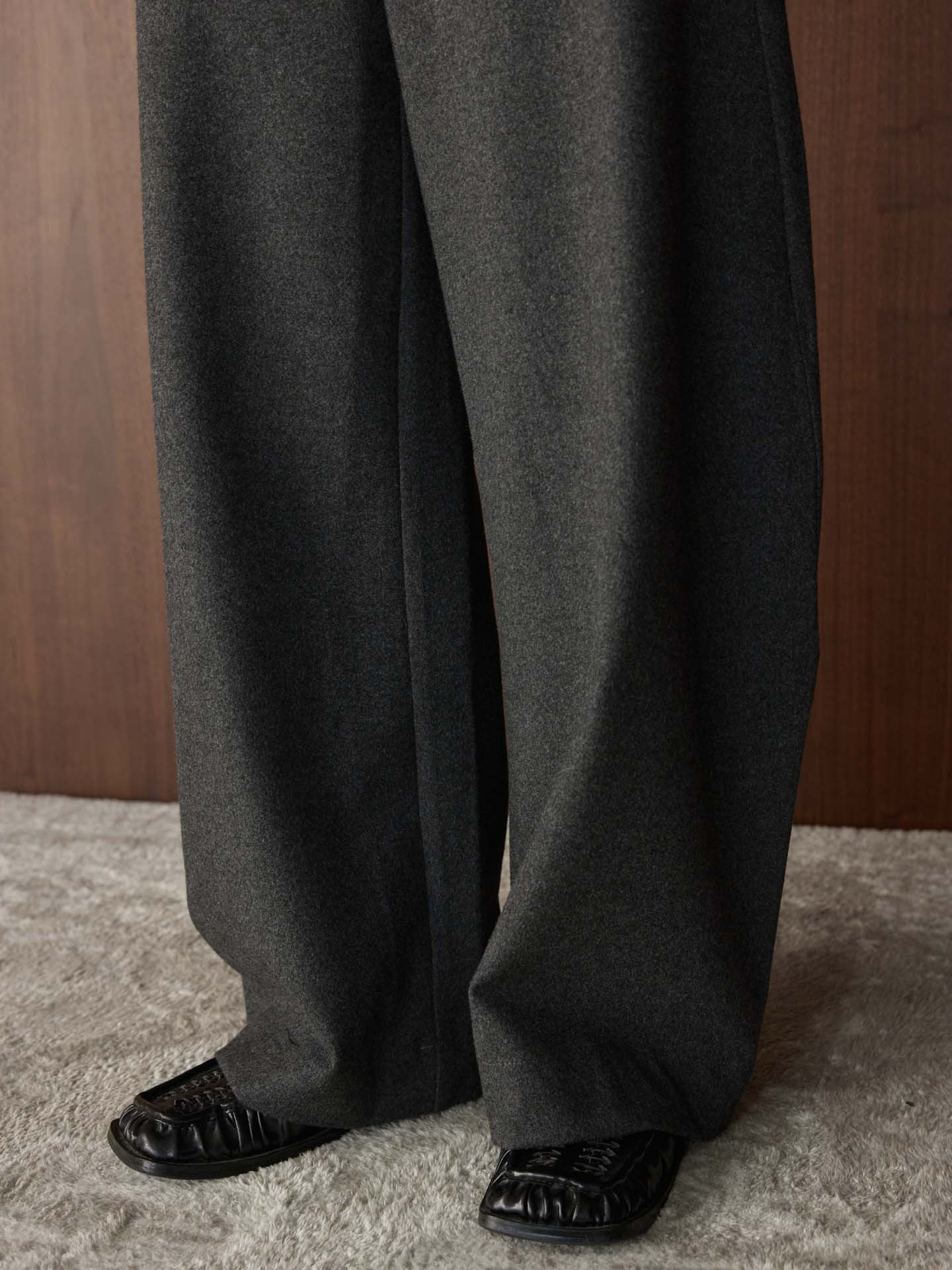 Structured Wool Wide Pants