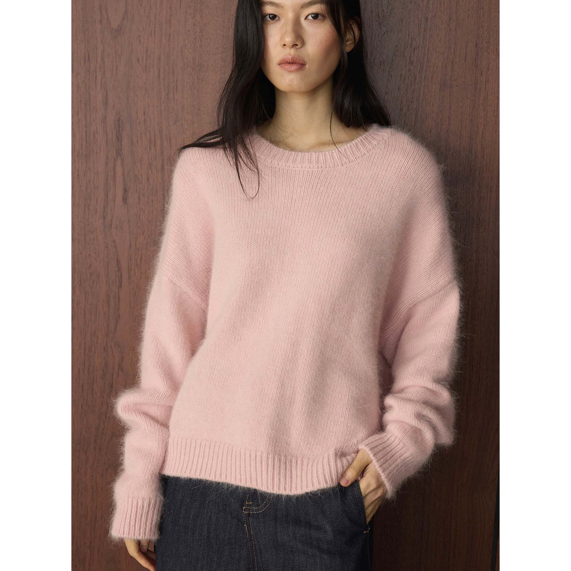 Airy Wool Knit Pullover