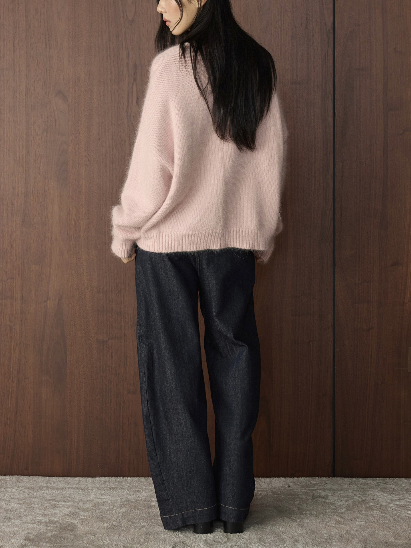 Airy Wool Knit Pullover