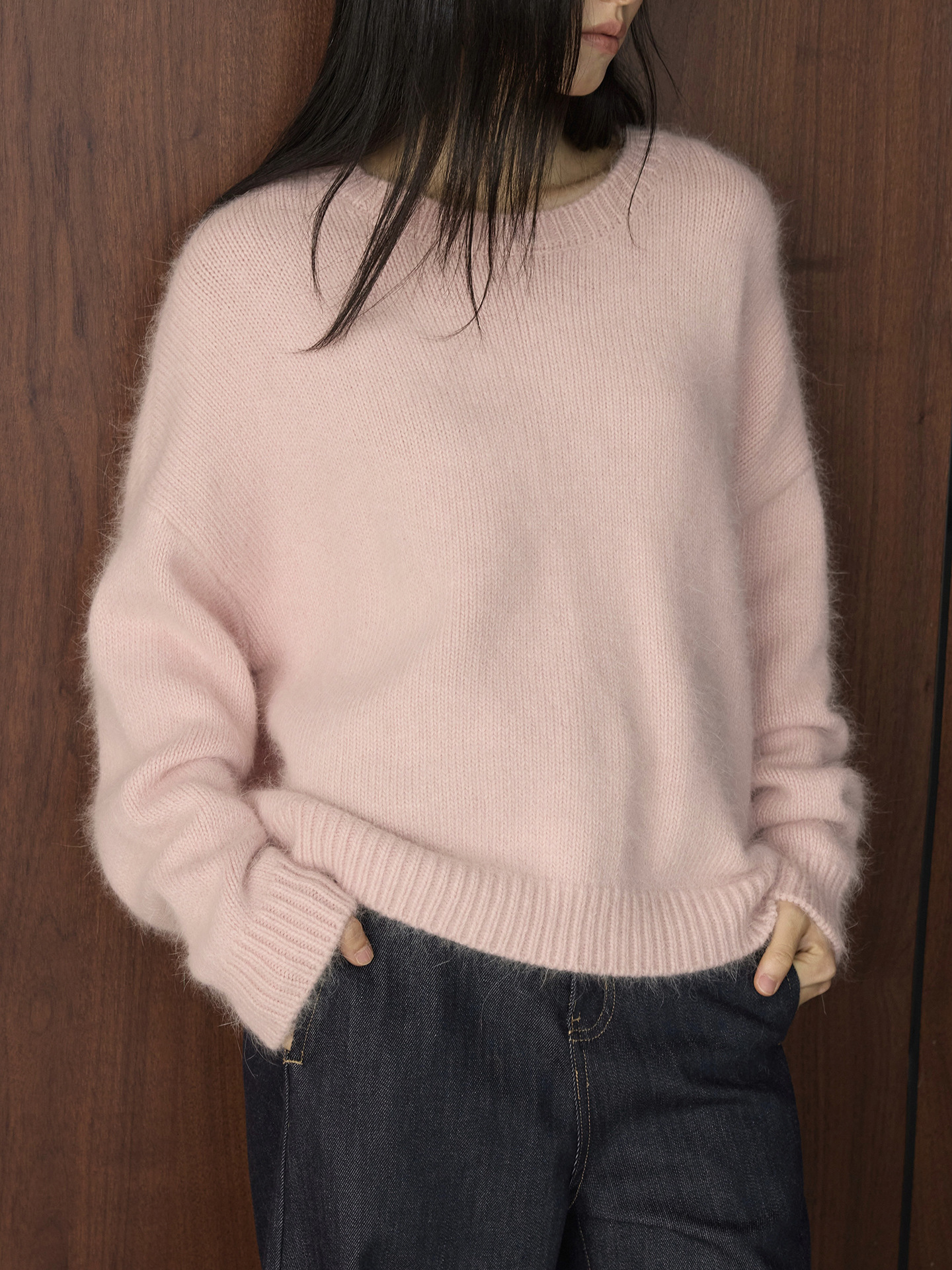 Airy Wool Knit Pullover