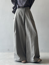 Asymmetry trousers