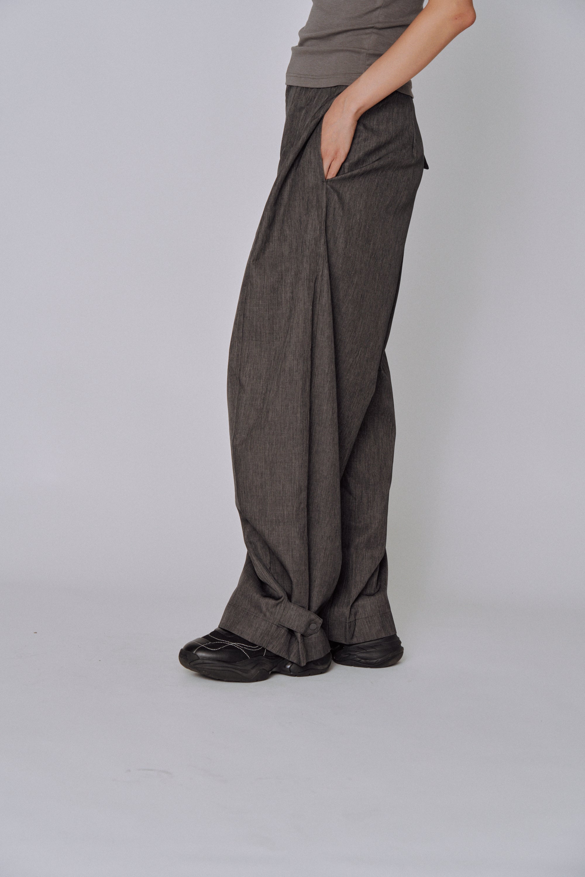 NEW | Urban Flow Wide Pants