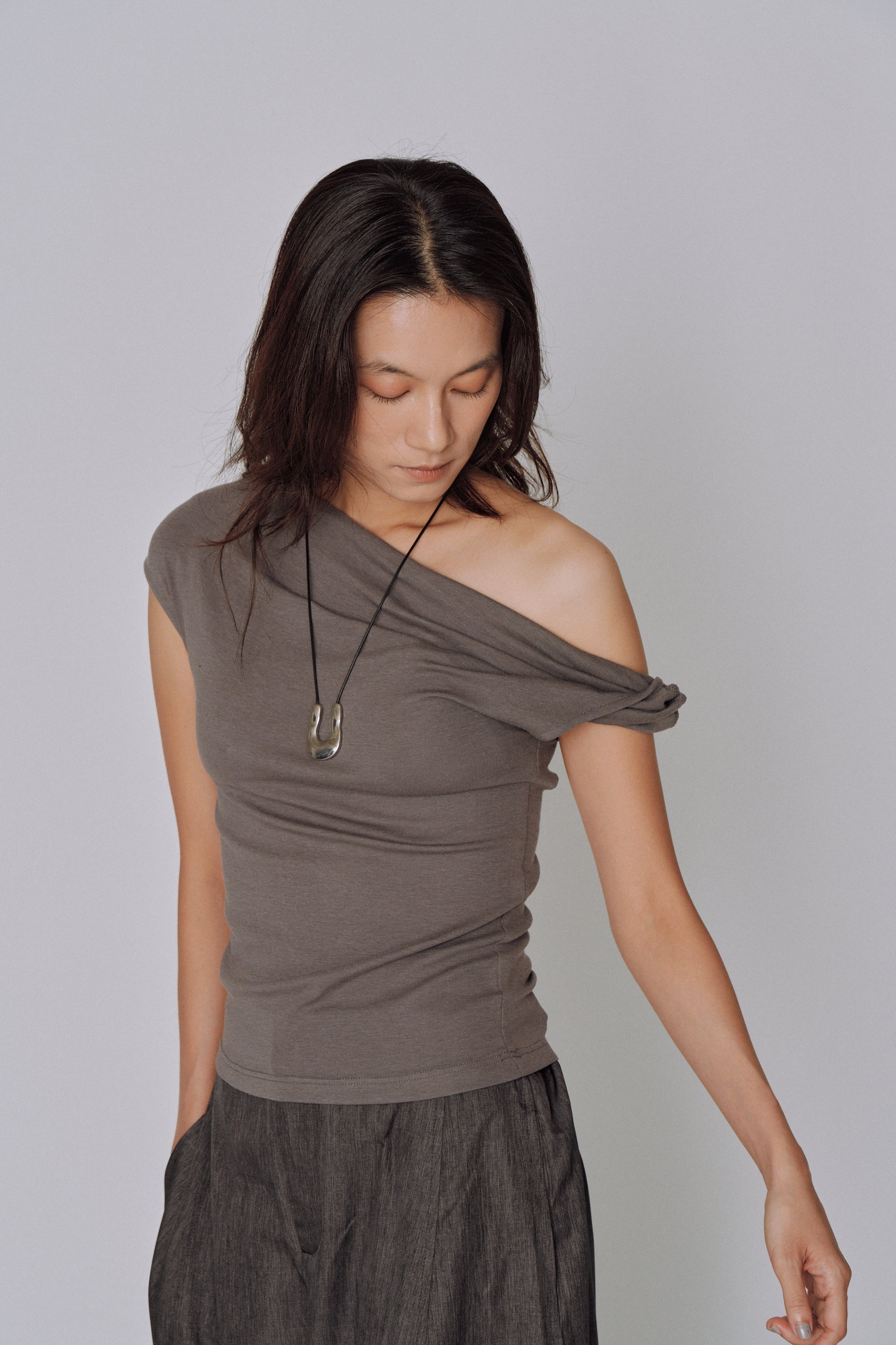Twist-Back Top 