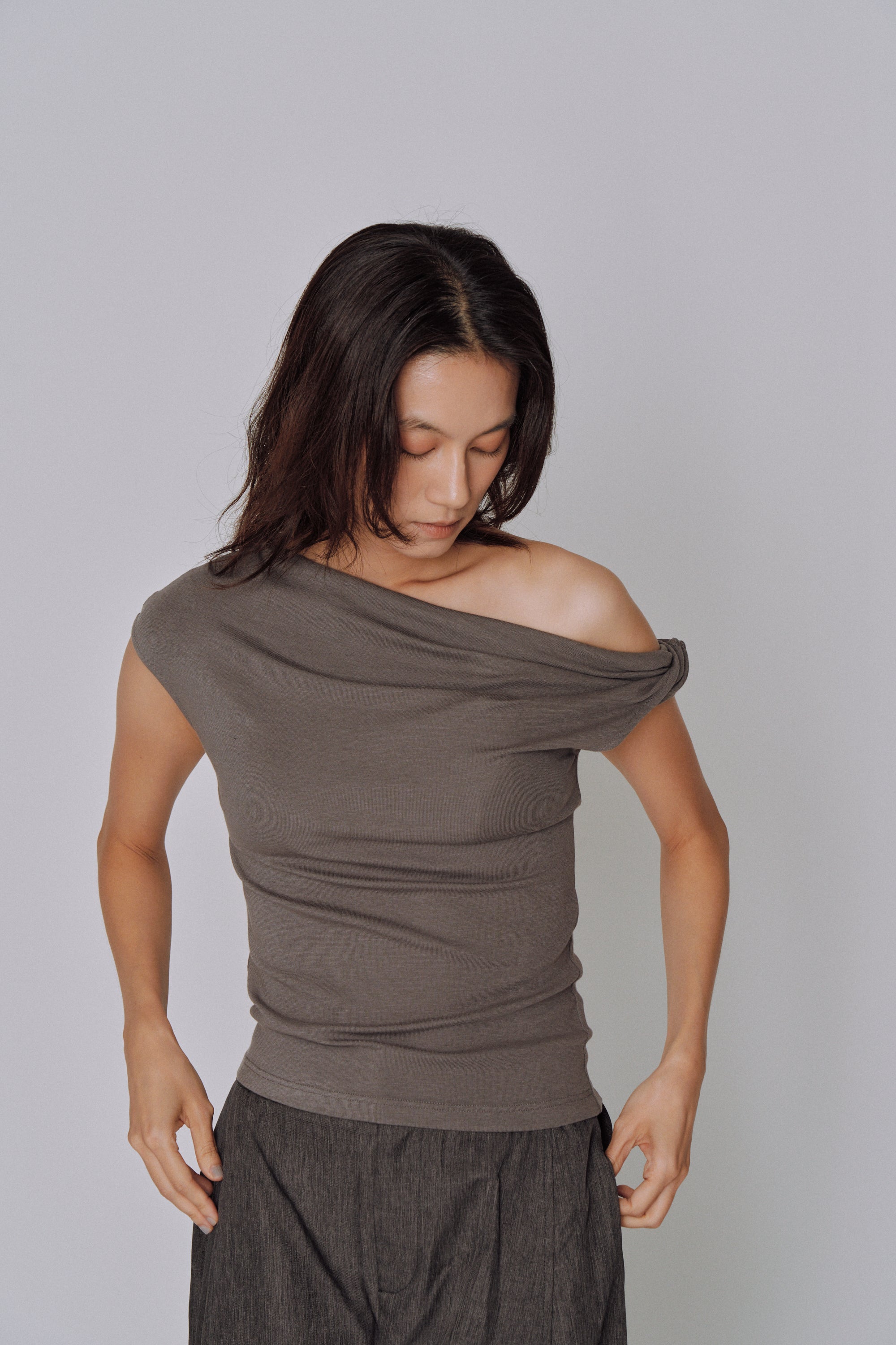 Twist-Back Top 