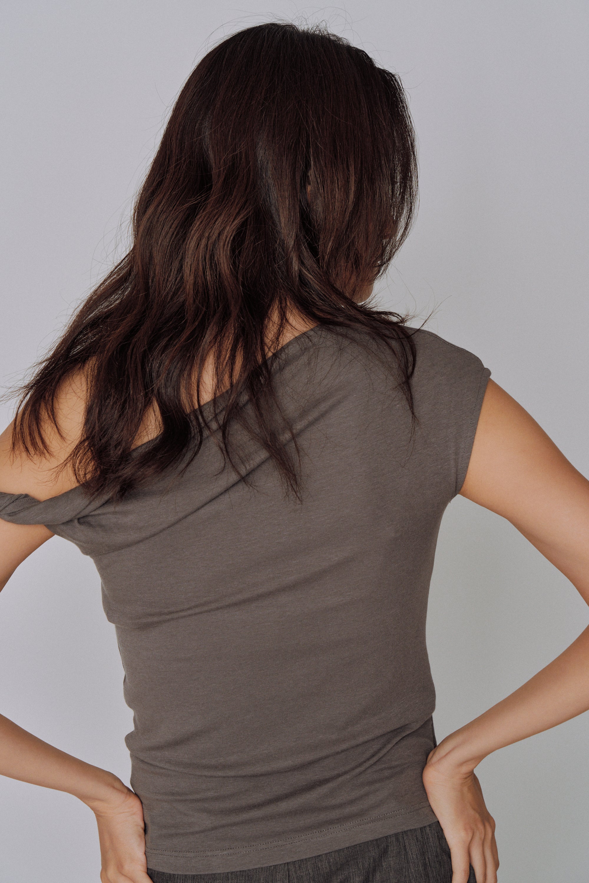 Twist-Back Top 