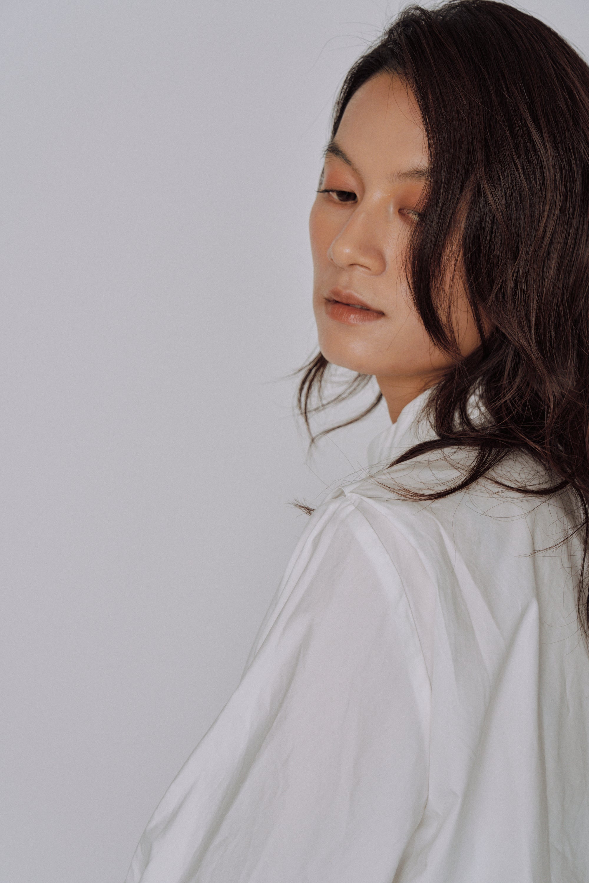 NEW｜Sculpted Petal Collar Shirt