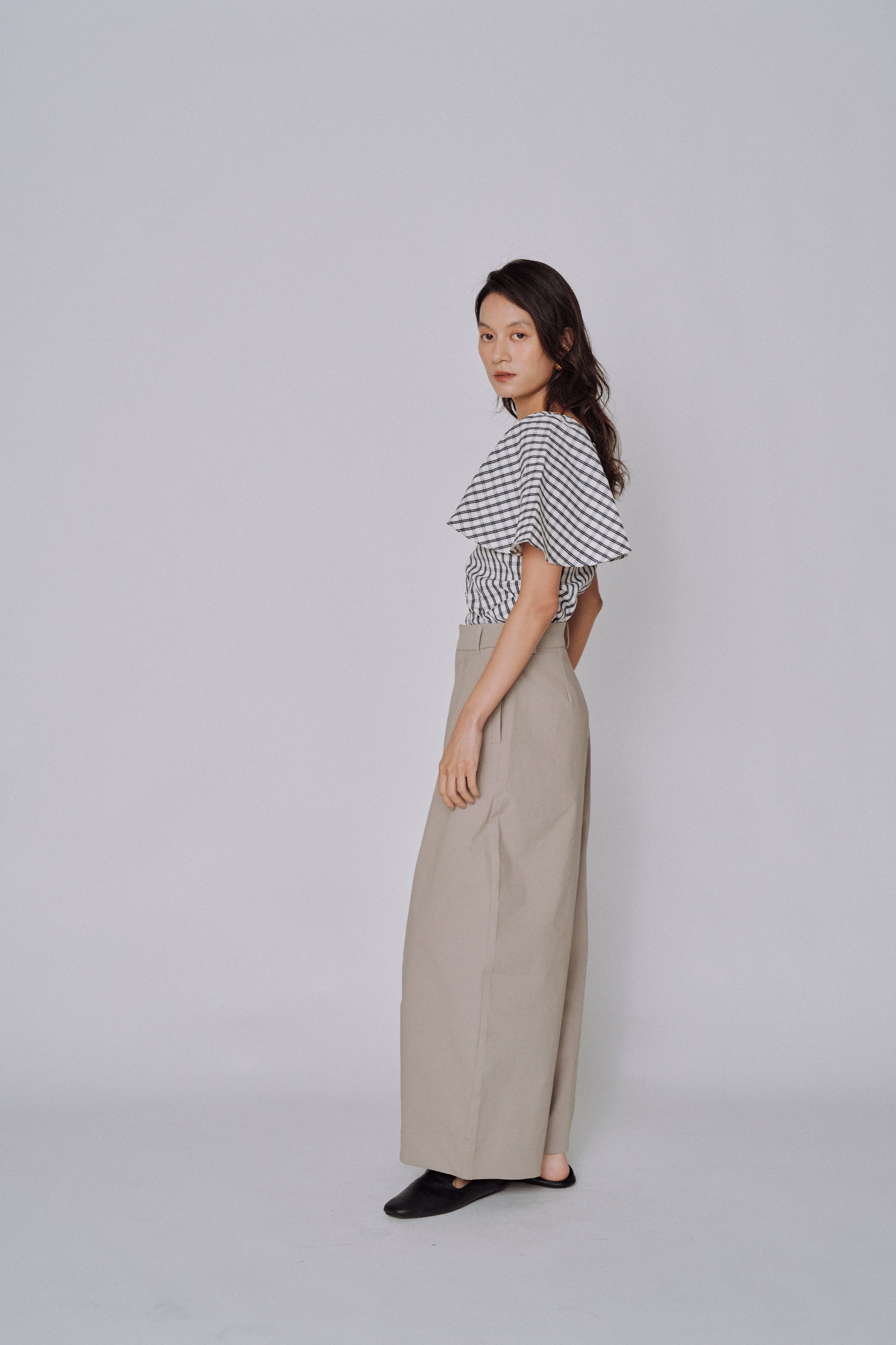 Twist-Back Top 