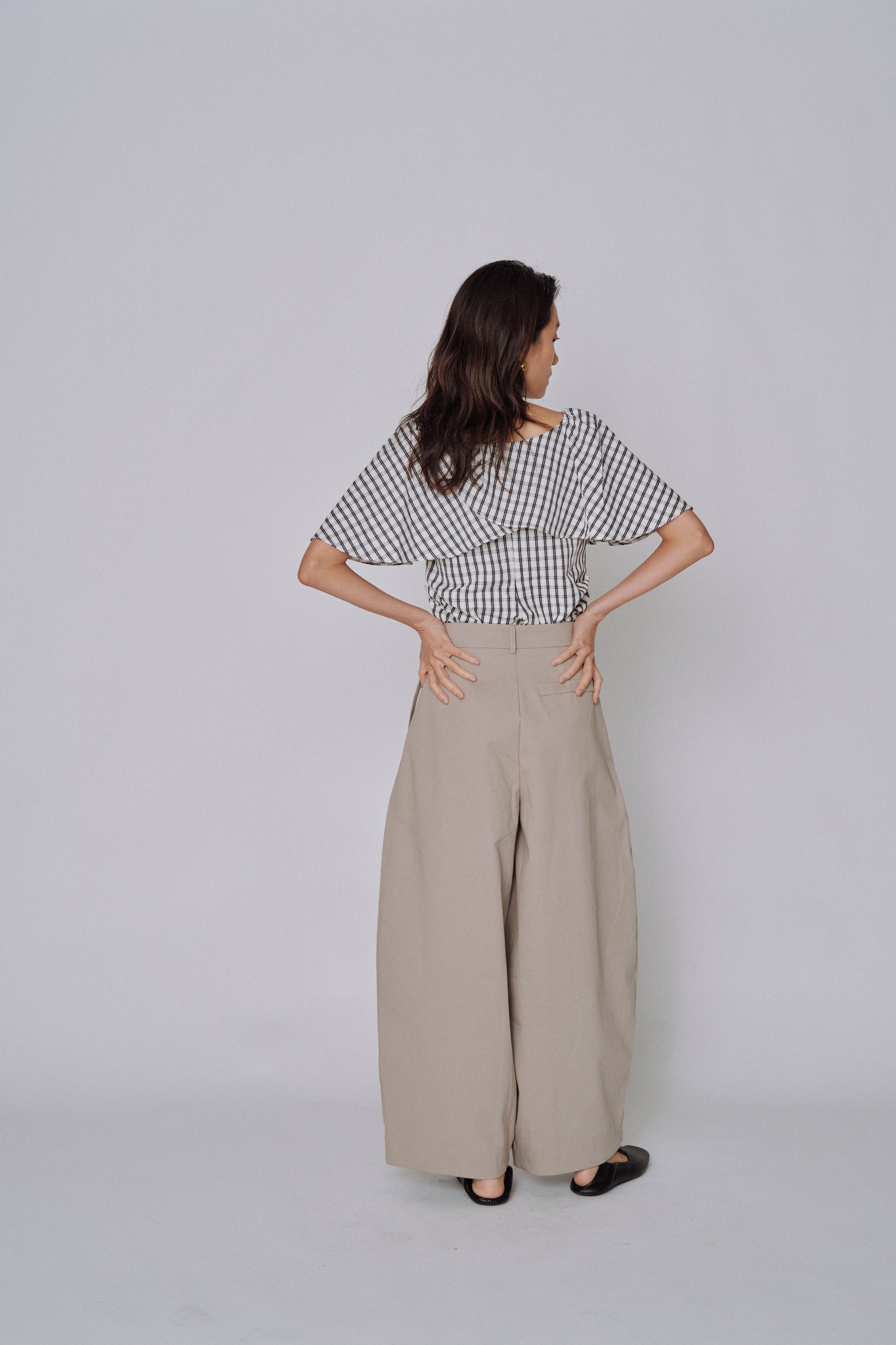 Twist-Back Top 