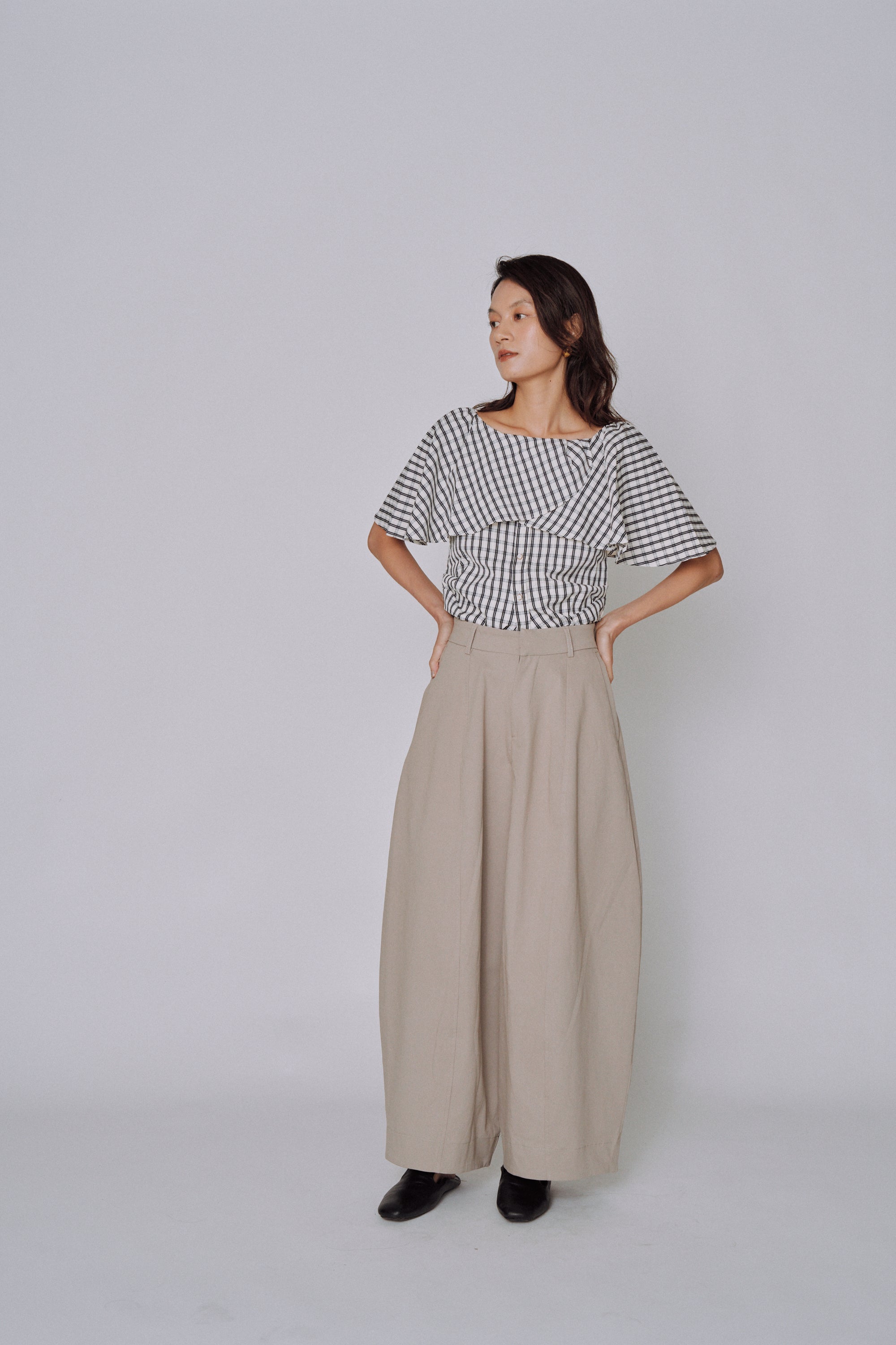 Twist-Back Top 